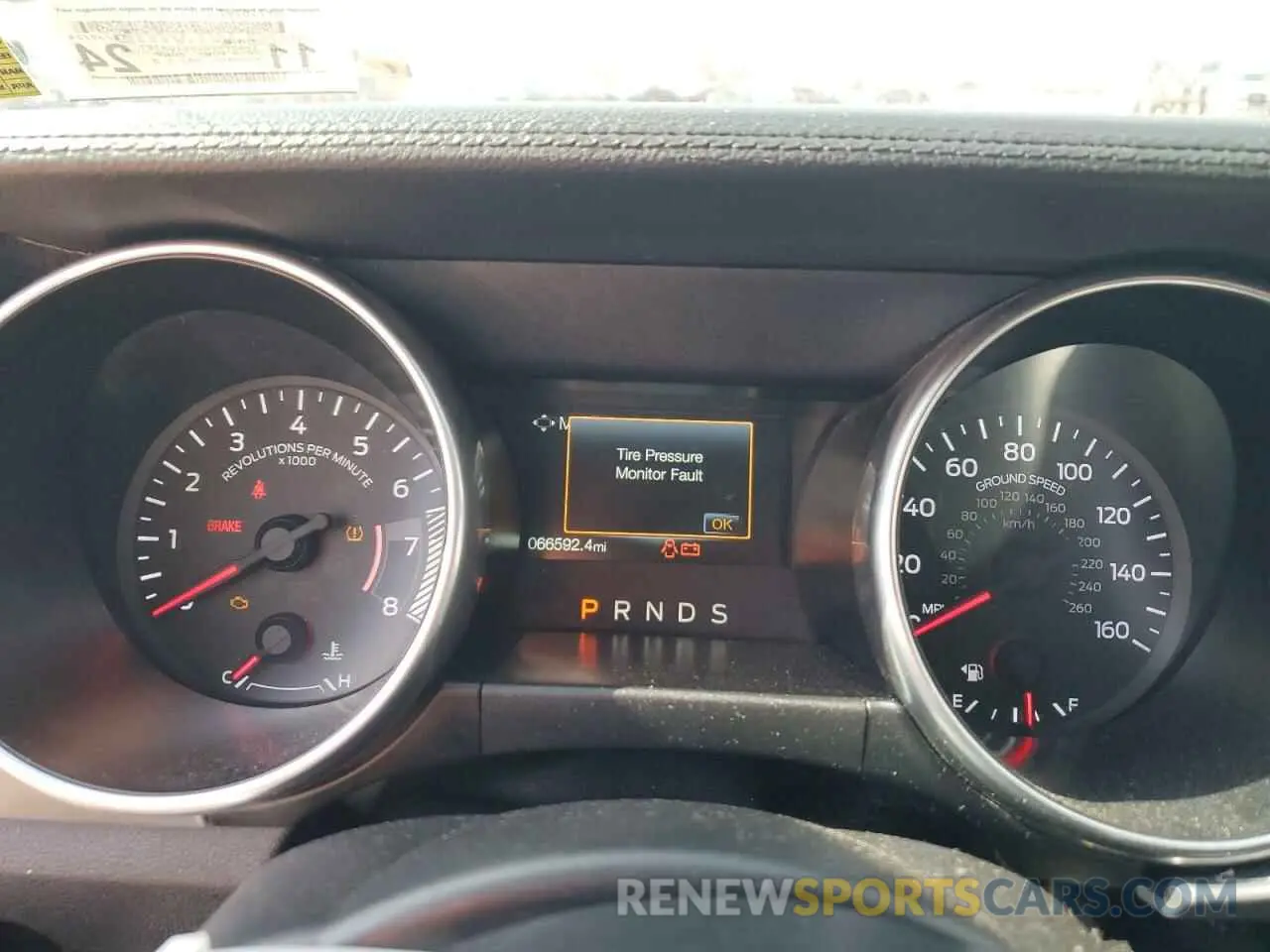 9 fotografías del automóvil dañado 1FATP8UH2K5109787 FORD ALL Models 2019