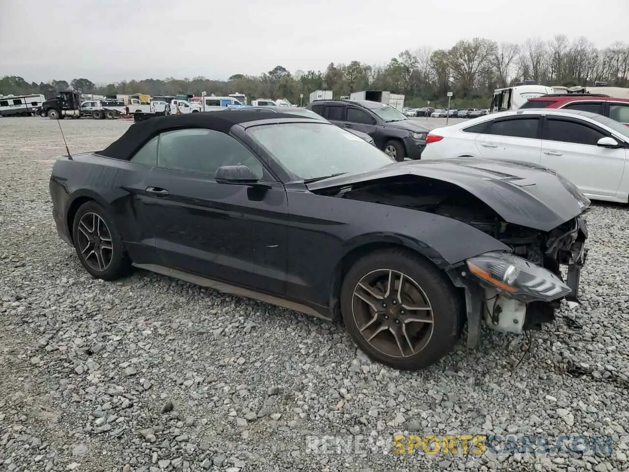 4 fotografías del automóvil dañado 1FATP8UH7K5109865 FORD ALL Models 2019