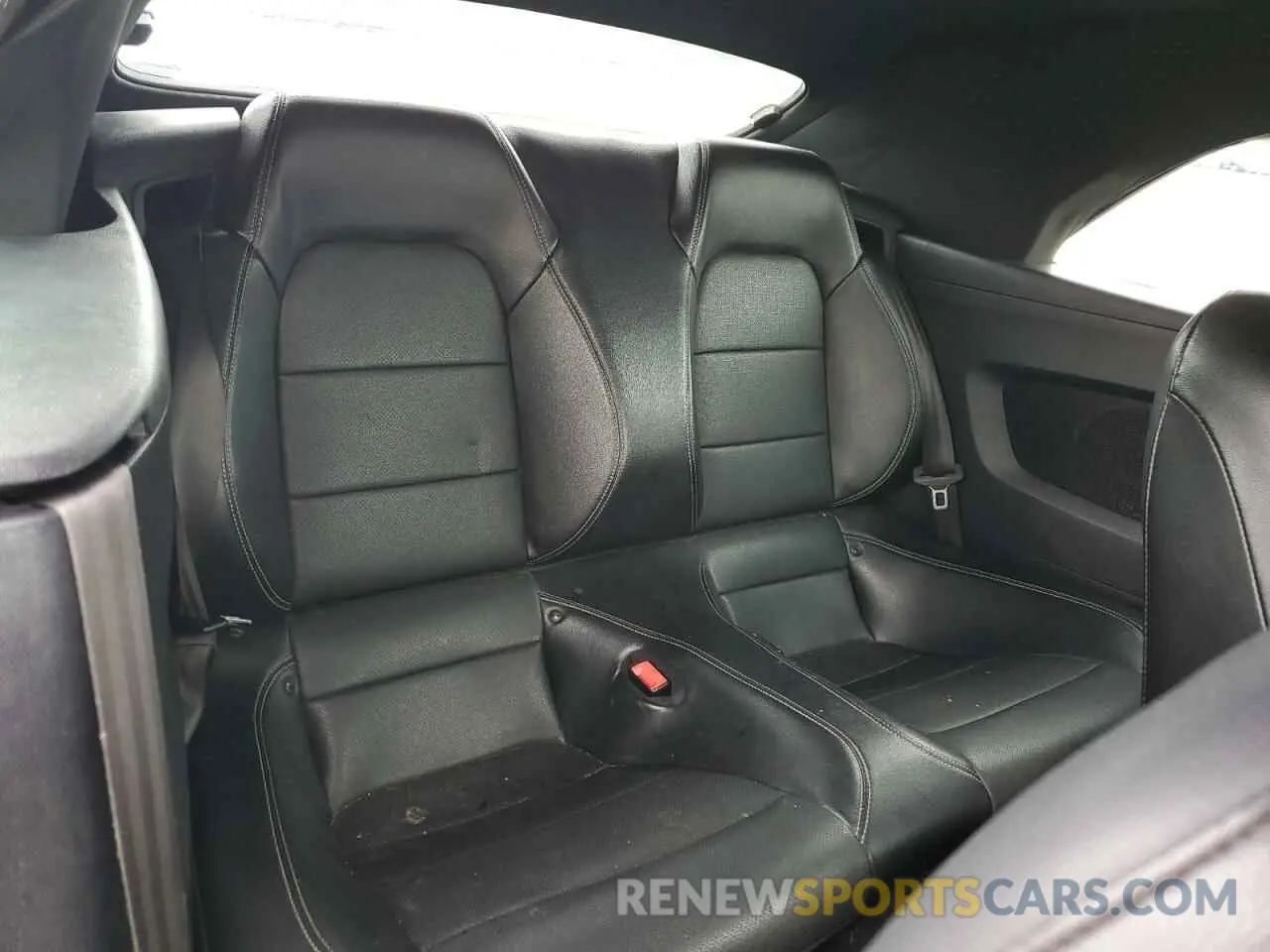 10 fotografías del automóvil dañado 1FATP8UH7K5150822 FORD ALL Models 2019