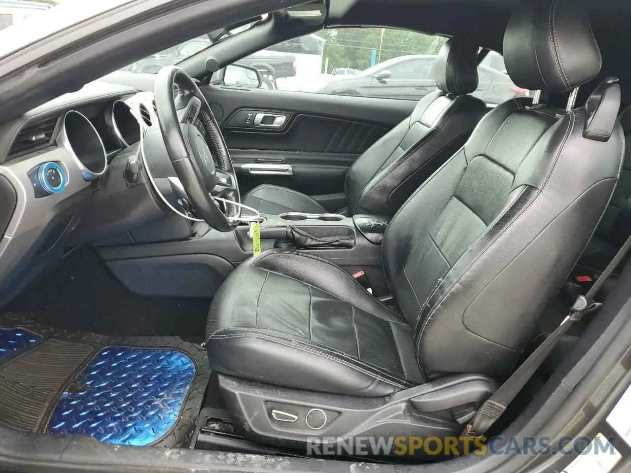 7 fotografías del automóvil dañado 1FATP8UH7K5150822 FORD ALL Models 2019