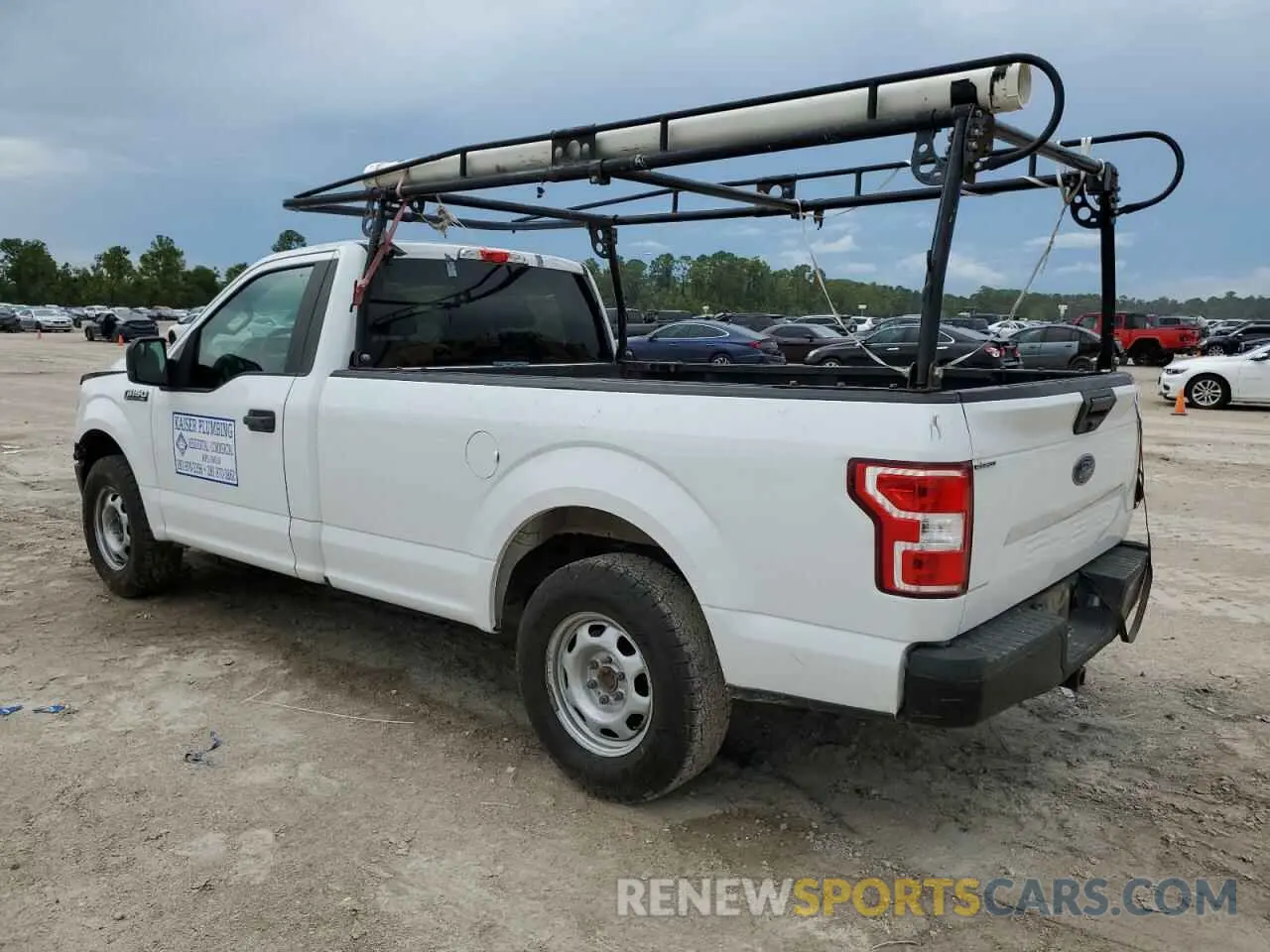 2 fotografías del automóvil dañado 1FTMF1CB3KKD32878 FORD All Models 2019