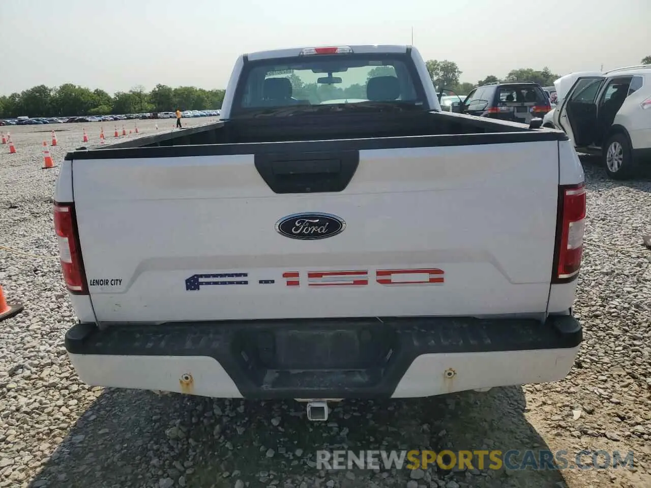 6 fotografías del automóvil dañado 1FTMF1CB3KKE85194 FORD All Models 2019