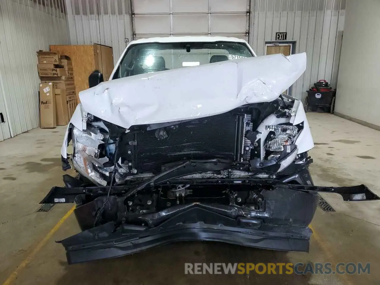 5 fotografías del automóvil dañado 1FTMF1CB5KKE68610 FORD All Models 2019