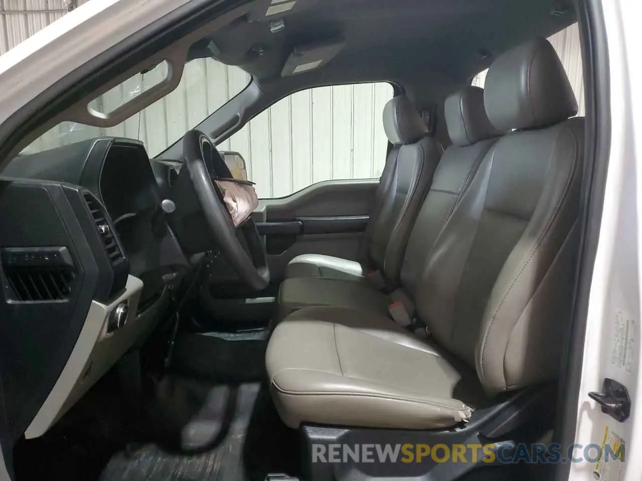 7 fotografías del automóvil dañado 1FTMF1CB5KKE68610 FORD All Models 2019