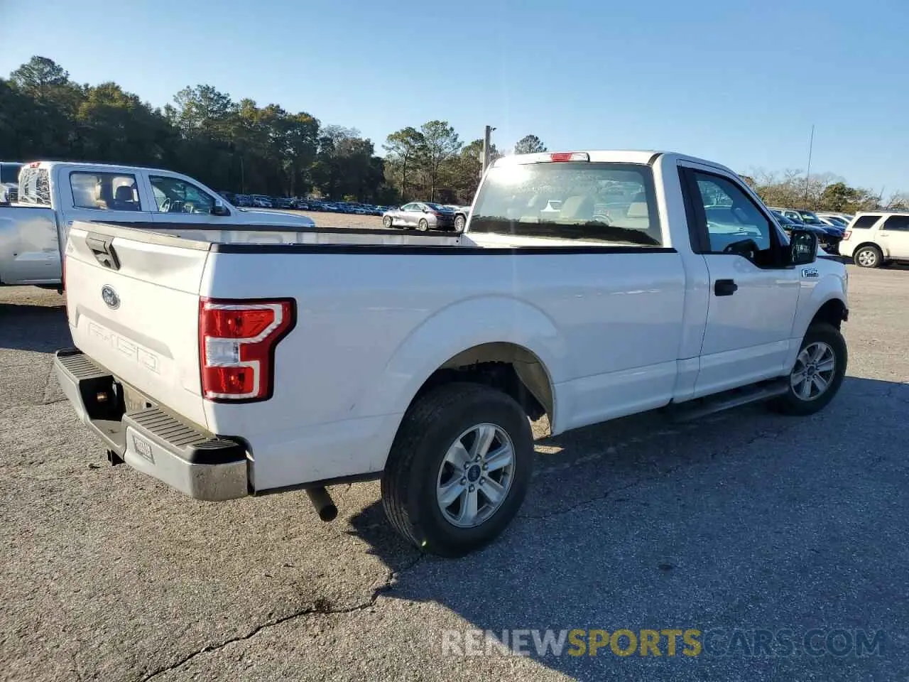 3 fotografías del automóvil dañado 1FTMF1CB6KKD32244 FORD All Models 2019