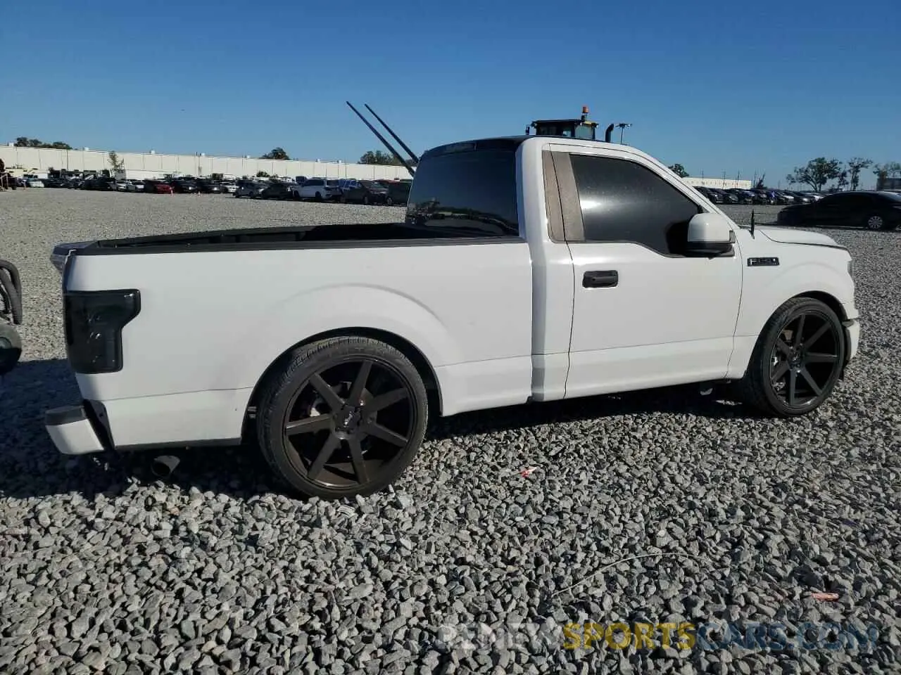 3 fotografías del automóvil dañado 1FTMF1CB9KKE21516 FORD All Models 2019