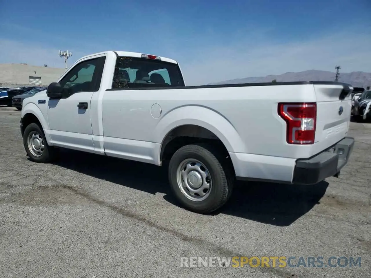 2 fotografías del automóvil dañado 1FTMF1CP3KKF28072 FORD All Models 2019