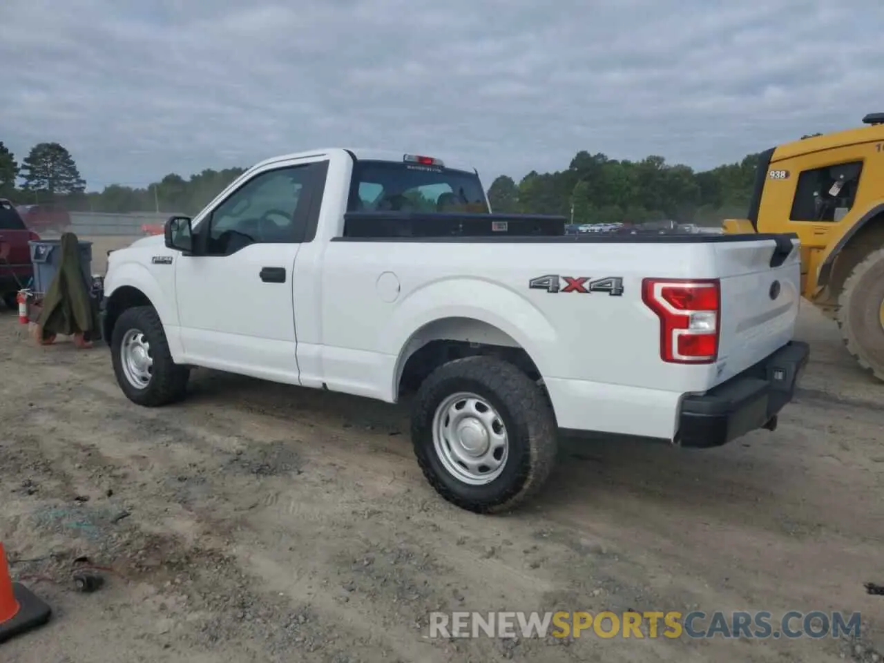 2 fotografías del automóvil dañado 1FTMF1E54KKD16521 FORD All Models 2019