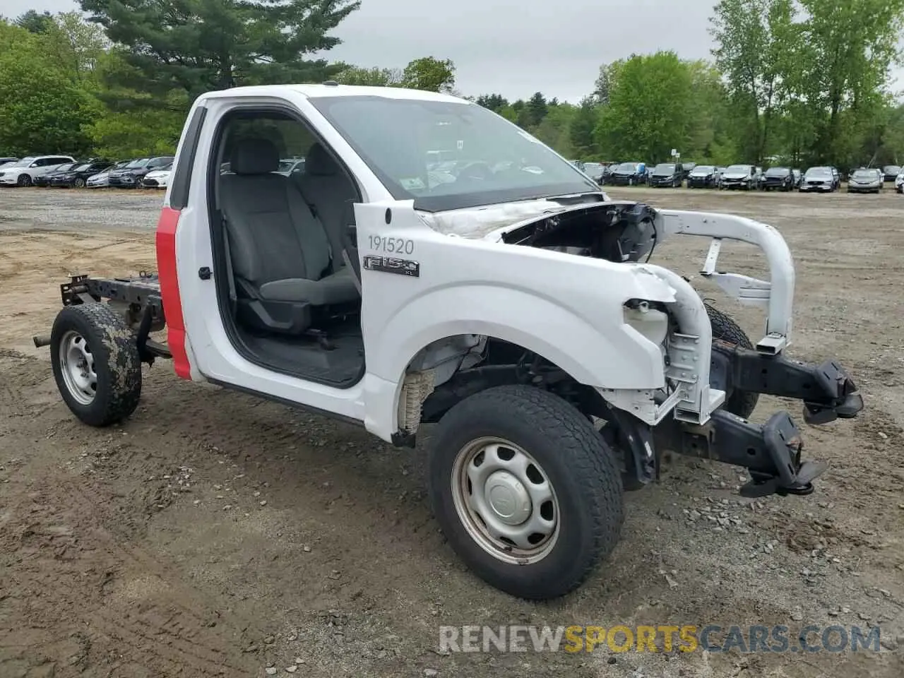 4 fotografías del automóvil dañado 1FTMF1EP3KKC92729 FORD All Models 2019