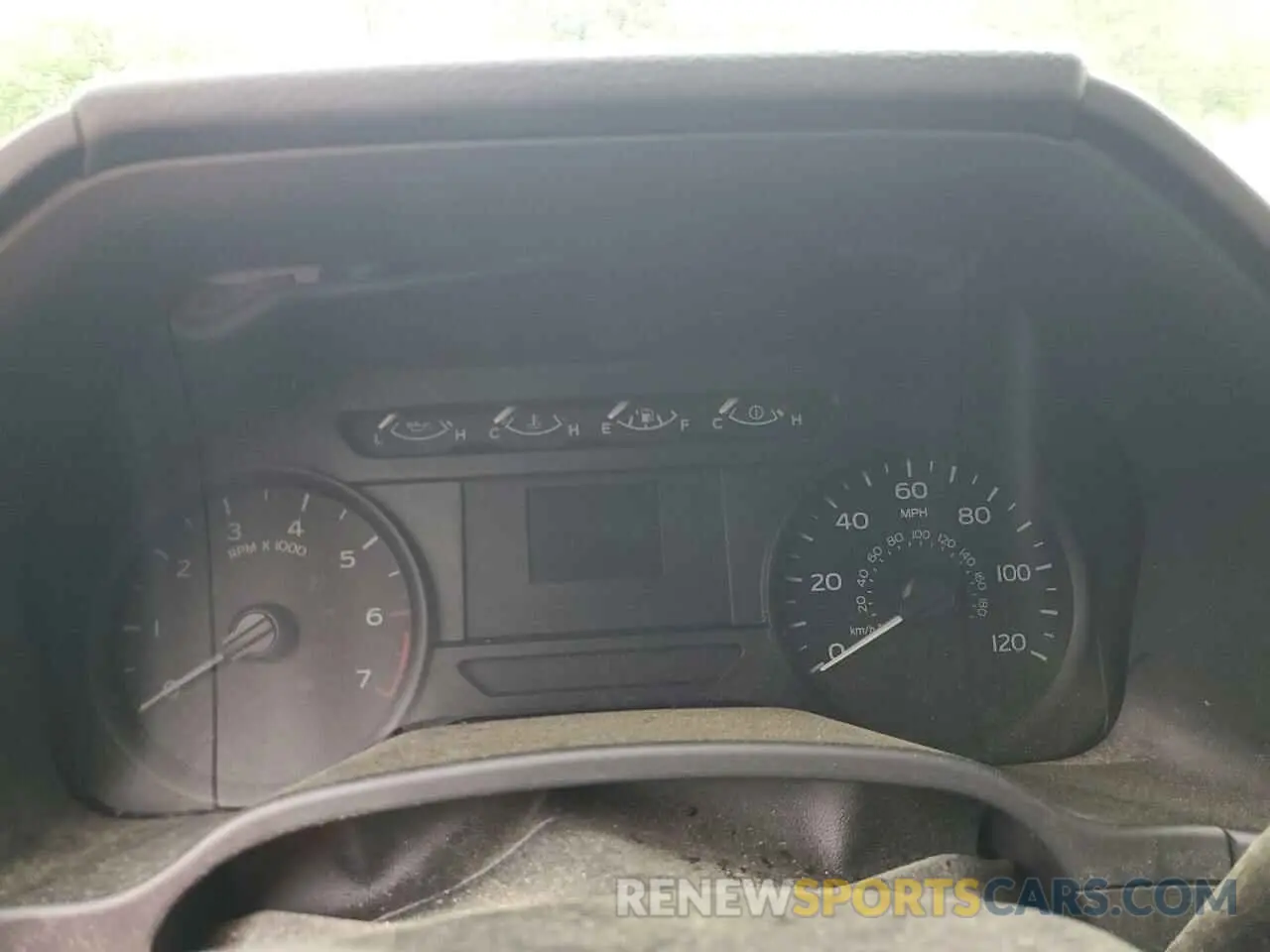 9 fotografías del automóvil dañado 1FTMF1EP3KKC92729 FORD All Models 2019