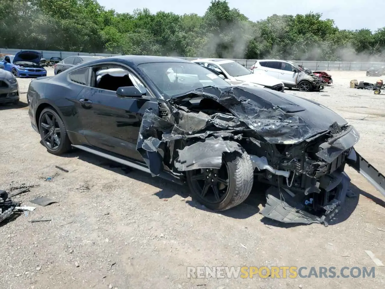 4 fotografías del automóvil dañado 1FA6P8TH3L5169884 FORD ALL Models 2020