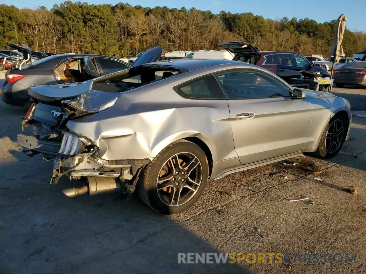 3 fotografías del automóvil dañado 1FA6P8TH7L5138766 FORD ALL Models 2020