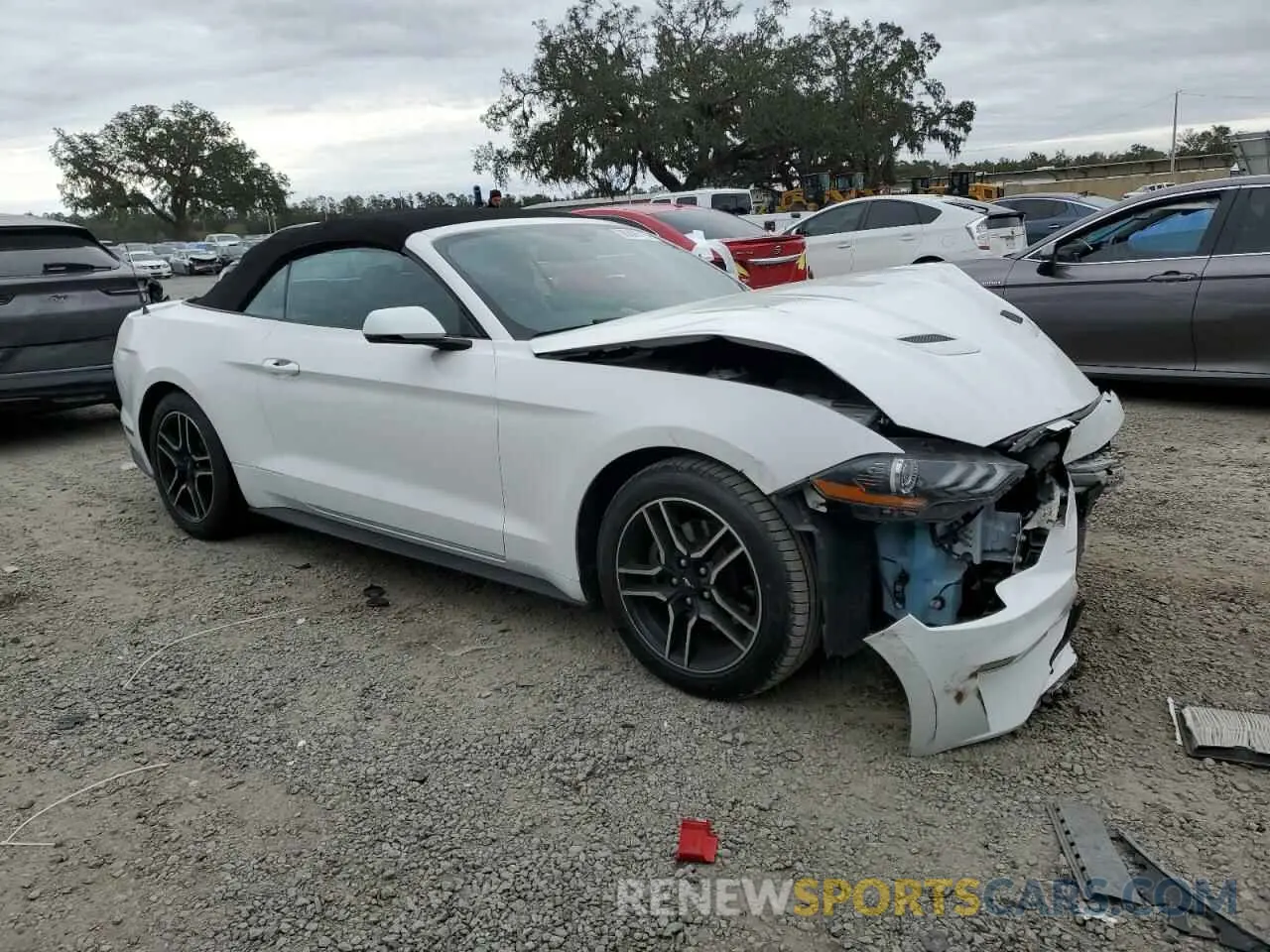 4 fotografías del automóvil dañado 1FATP8UH1L5138747 FORD ALL Models 2020