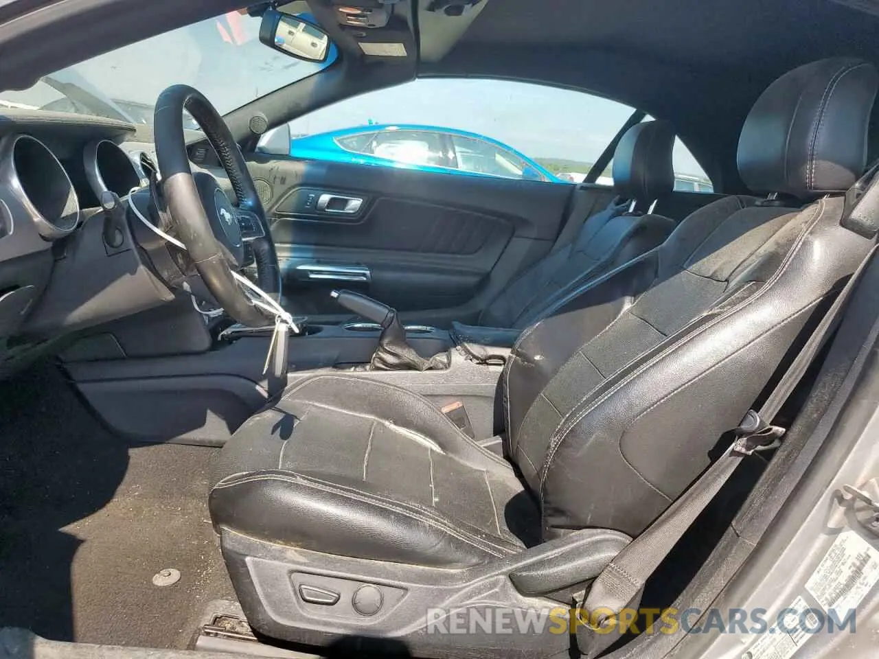 7 fotografías del automóvil dañado 1FATP8UH2L5113078 FORD ALL Models 2020