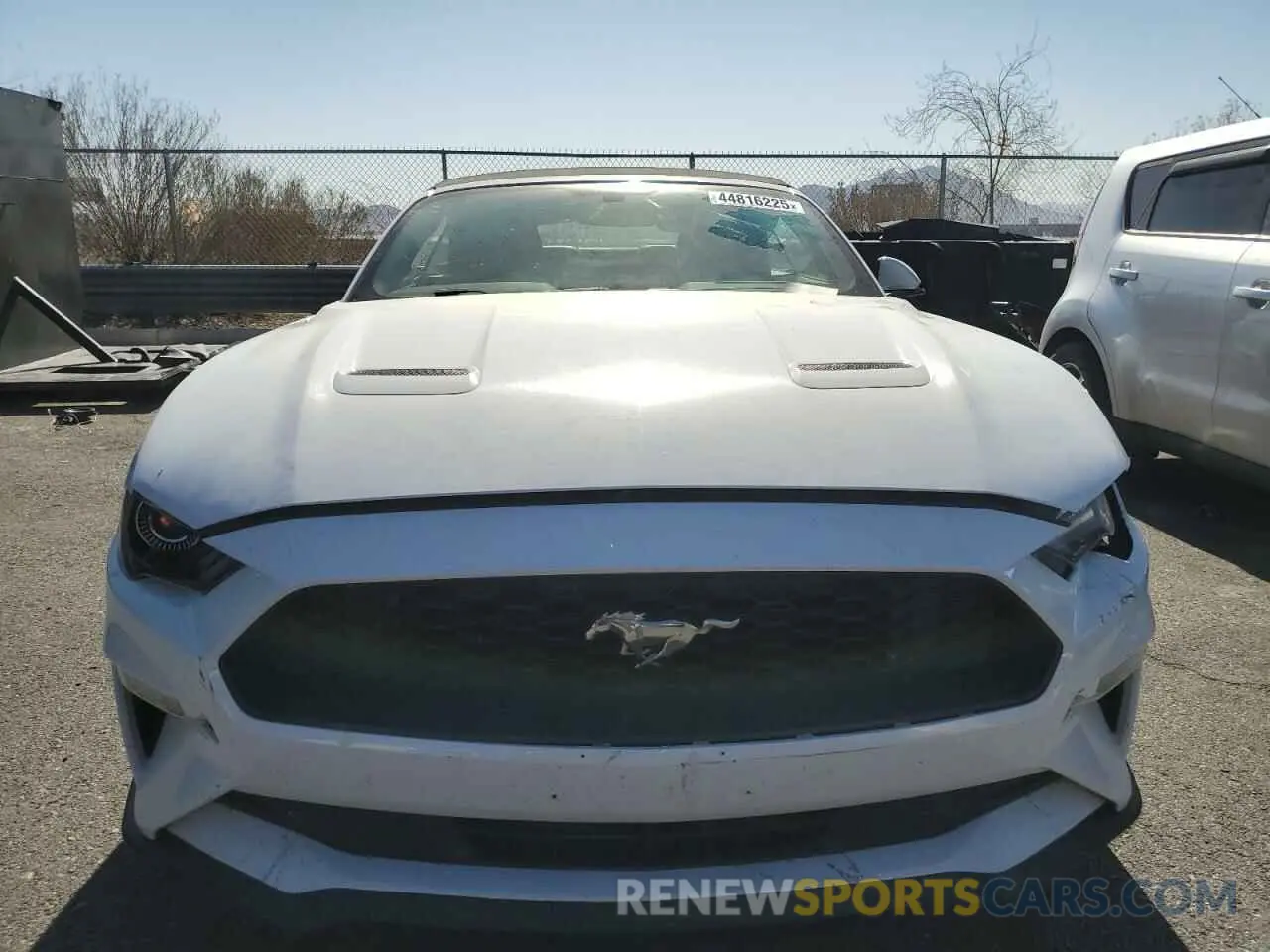 5 fotografías del automóvil dañado 1FATP8UH2L5125876 FORD ALL Models 2020