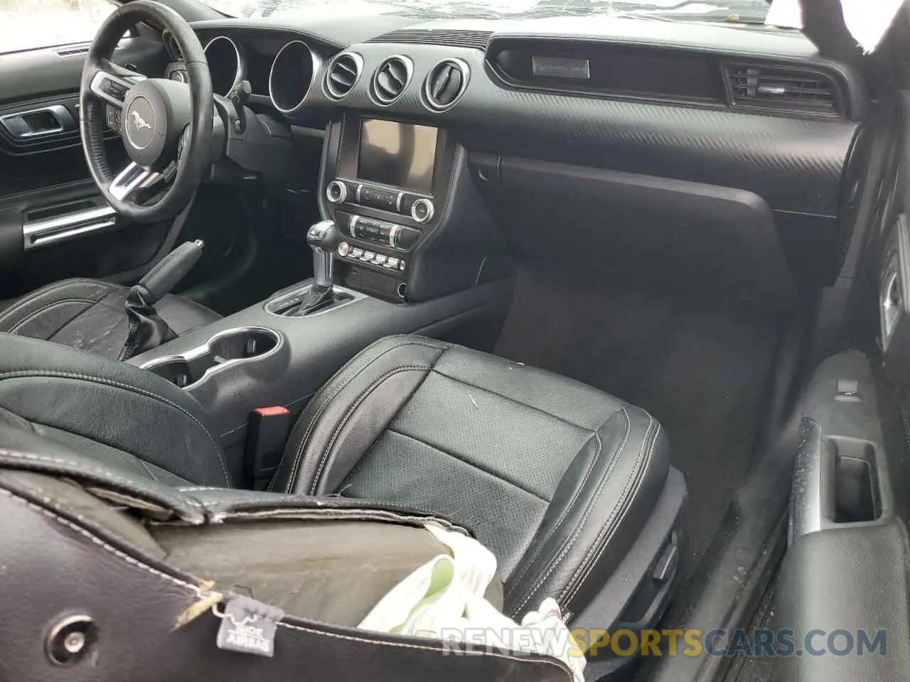 8 fotografías del automóvil dañado 1FA6P8TH4M5151881 FORD ALL Models 2021