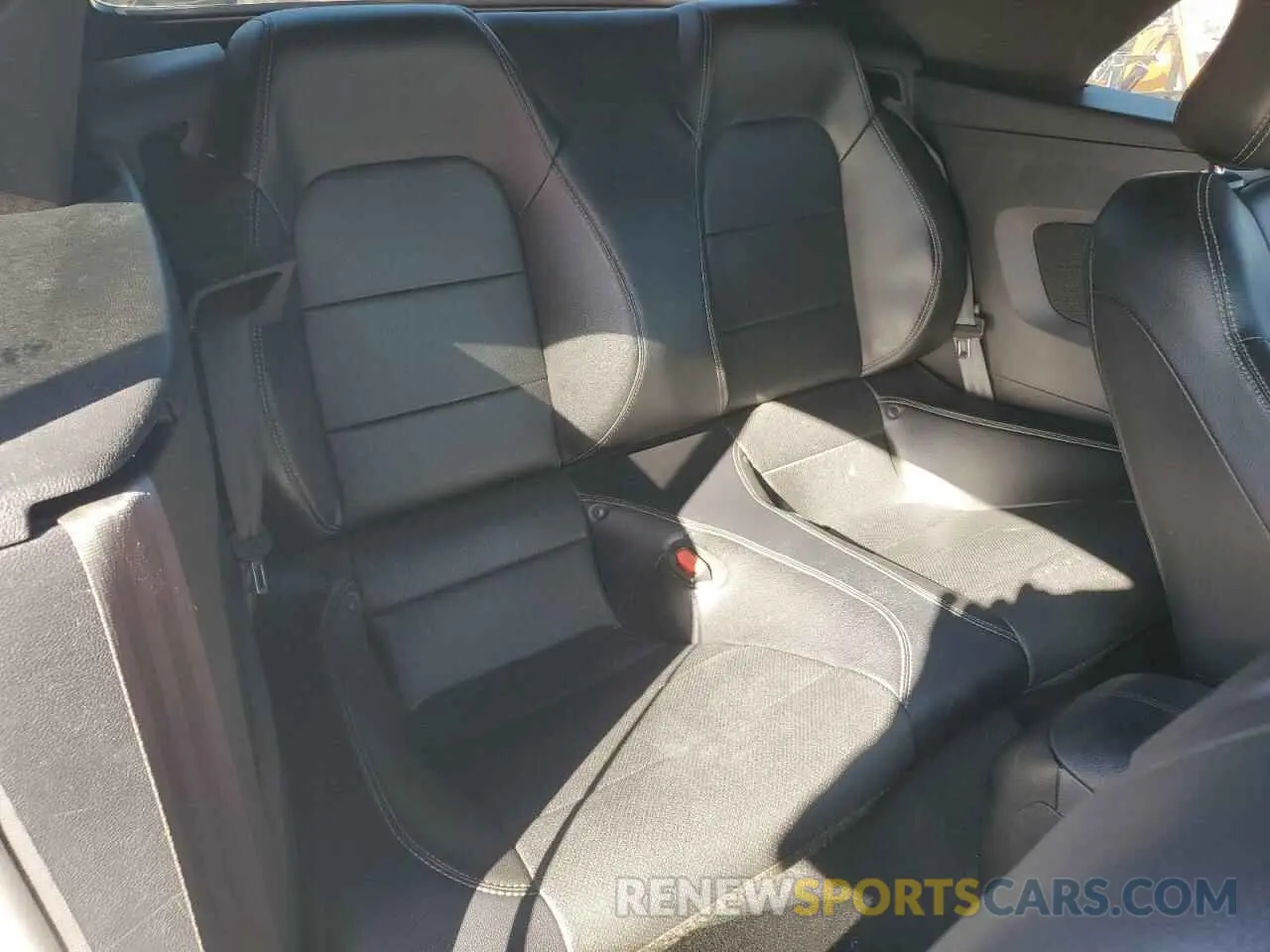 10 fotografías del automóvil dañado 1FATP8UH8M5105889 FORD ALL Models 2021
