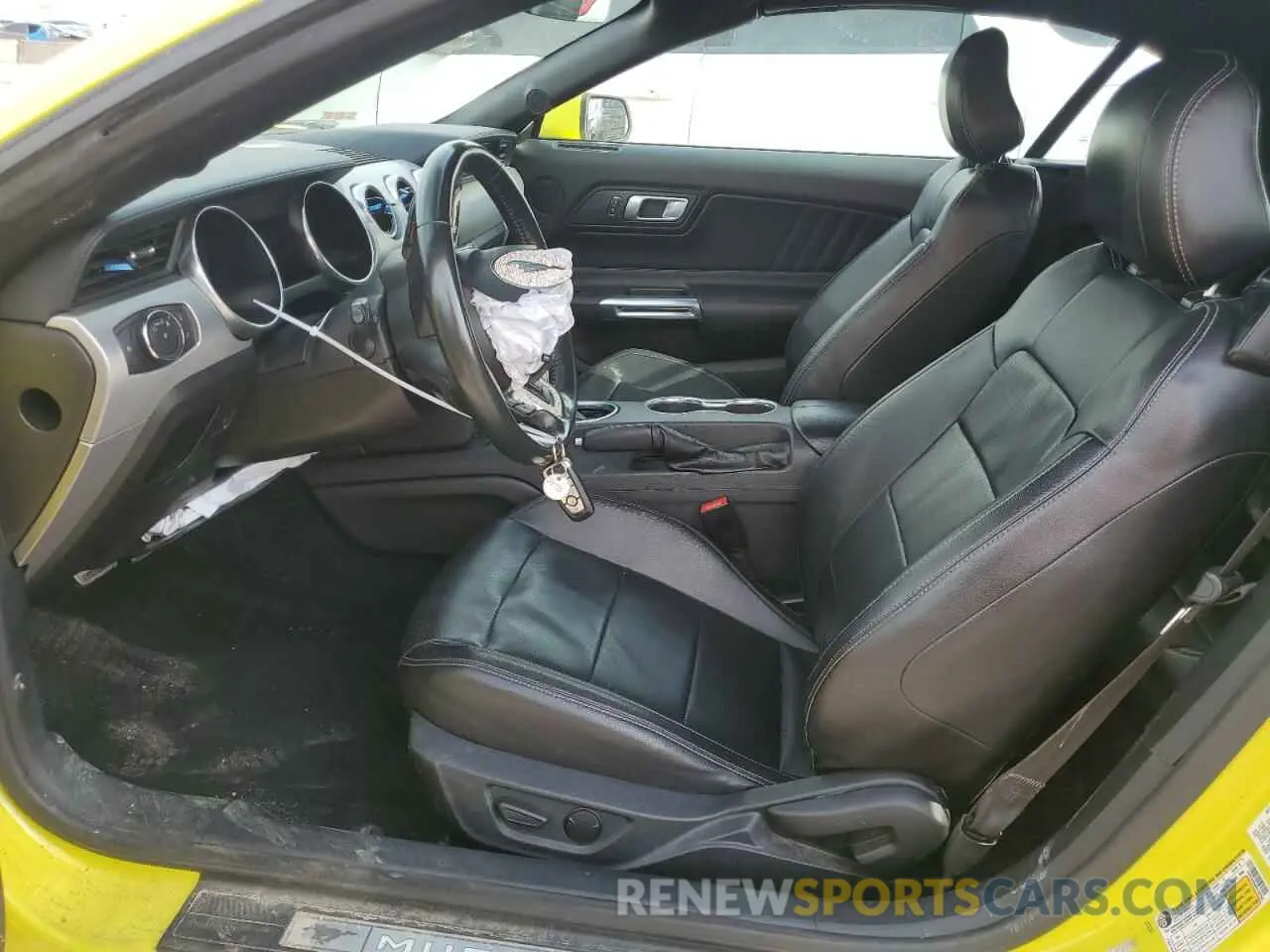 7 fotografías del automóvil dañado 1FATP8UH9M5108350 FORD ALL Models 2021