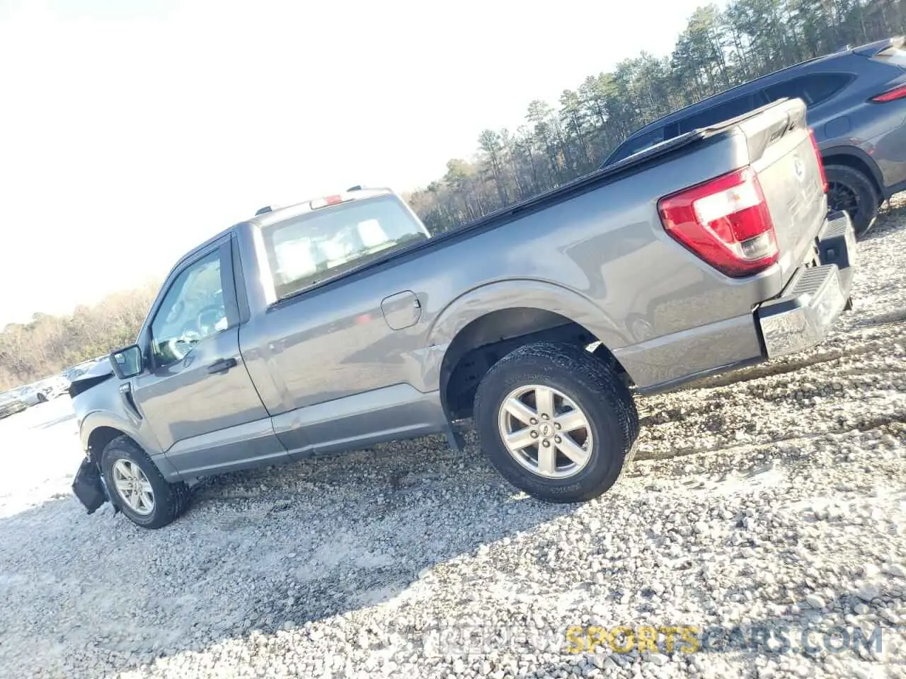 2 fotografías del automóvil dañado 1FTMF1CB0MKE15736 FORD All Models 2021