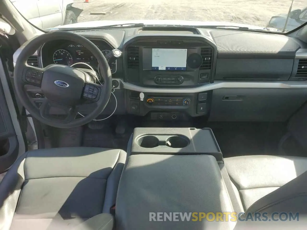 8 fotografías del automóvil dañado 1FTMF1CP5MKE21303 FORD All Models 2021