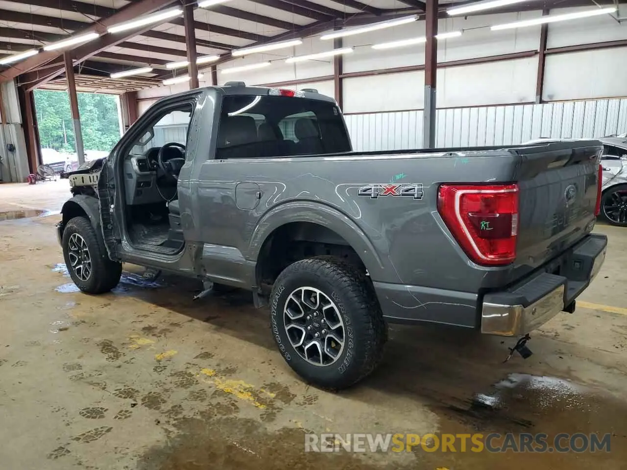 2 fotografías del automóvil dañado 1FTMF1EP7MKE58611 FORD All Models 2021