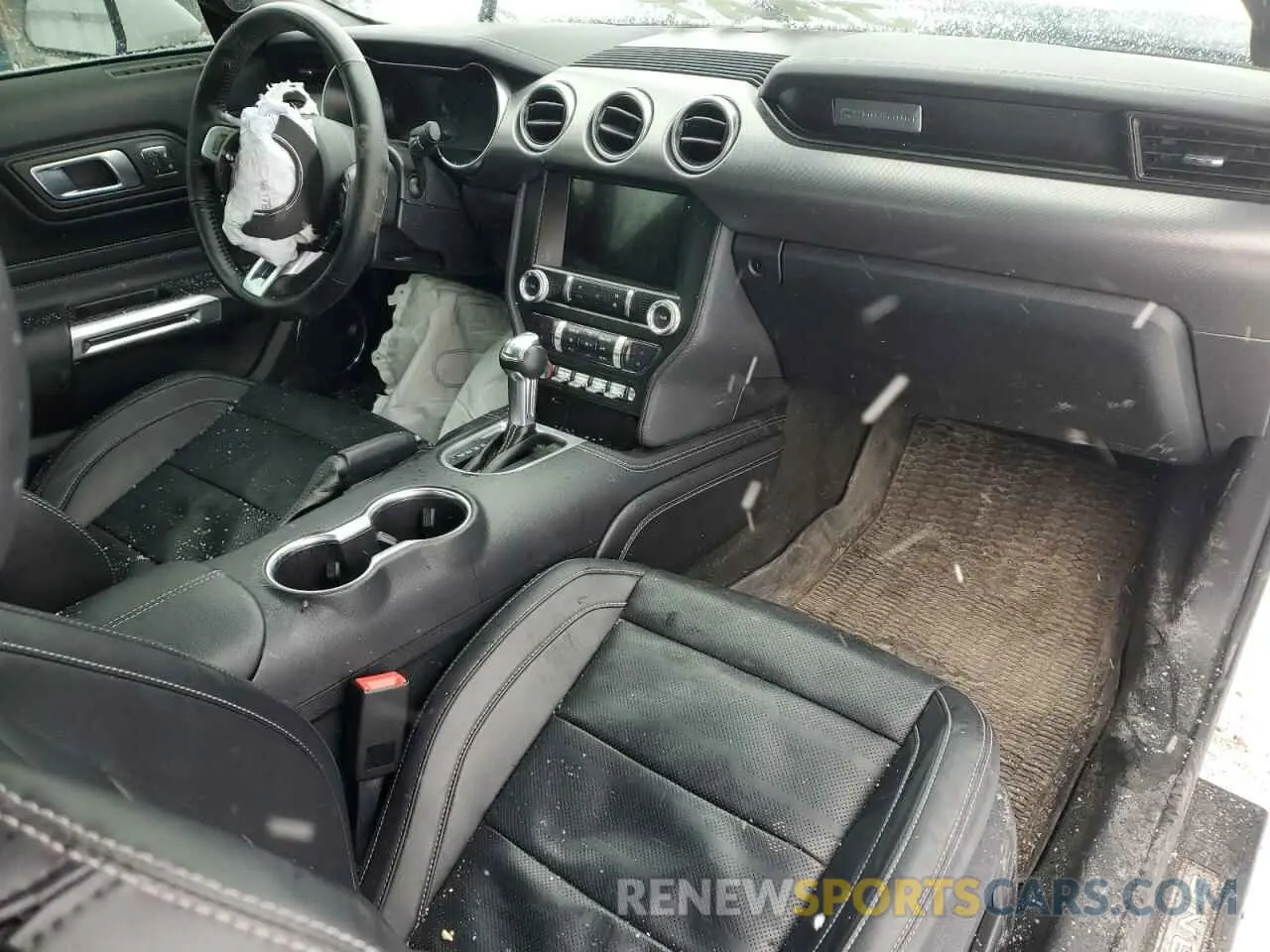 8 fotografías del automóvil dañado 1FA6P8TH4N5117554 FORD ALL Models 2022