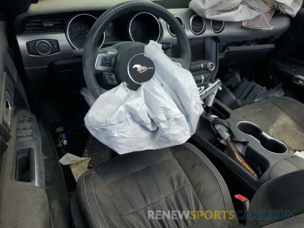 8 fotografías del automóvil dañado 1FATP8UHXN5124624 FORD ALL Models 2022