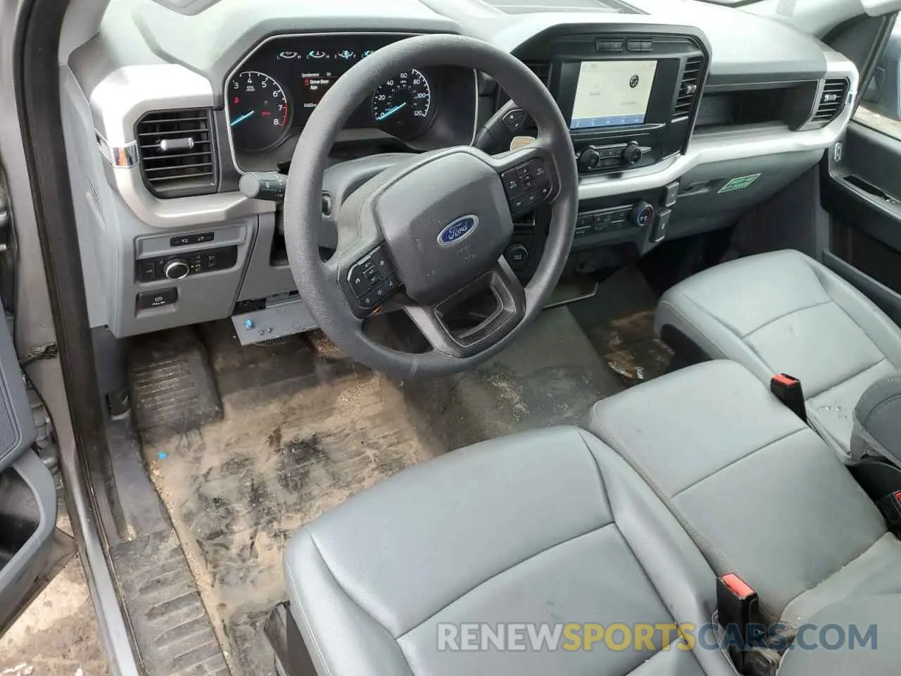 8 fotografías del automóvil dañado 1FTMF1C56NKD25163 FORD All Models 2022