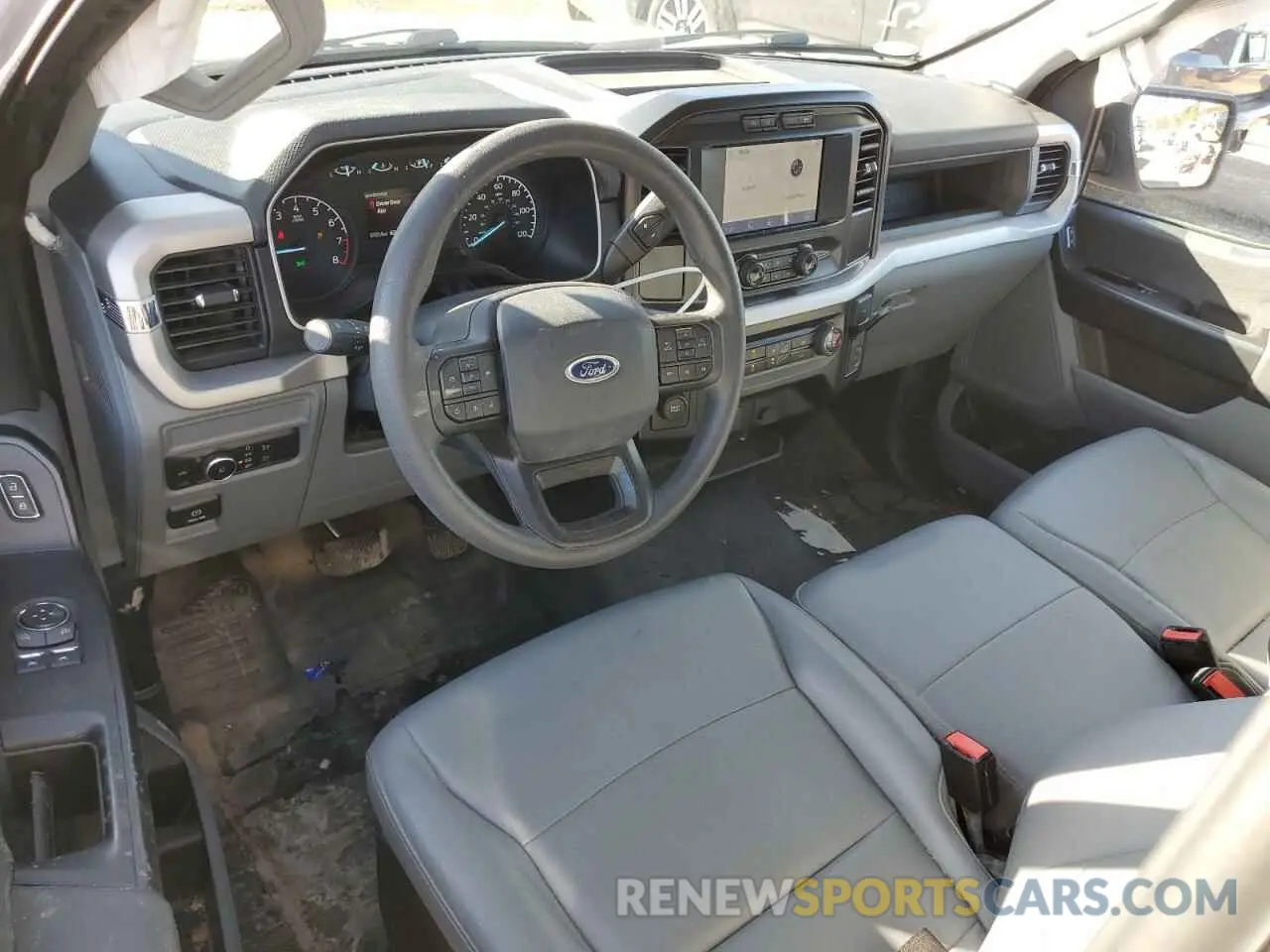 8 fotografías del automóvil dañado 1FTMF1CB1NKD38182 FORD All Models 2022