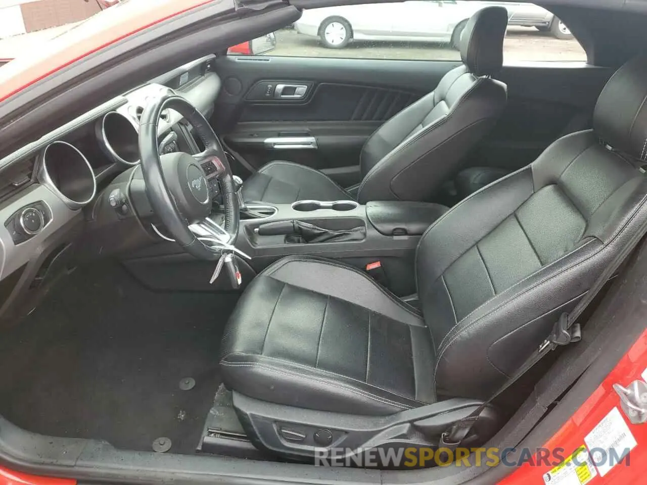 7 fotografías del automóvil dañado 1FATP8UH5P5110990 FORD ALL Models 2023