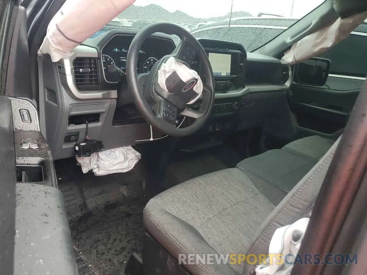 8 fotografías del automóvil dañado 1FTMF1E55PKD57571 FORD All Models 2023