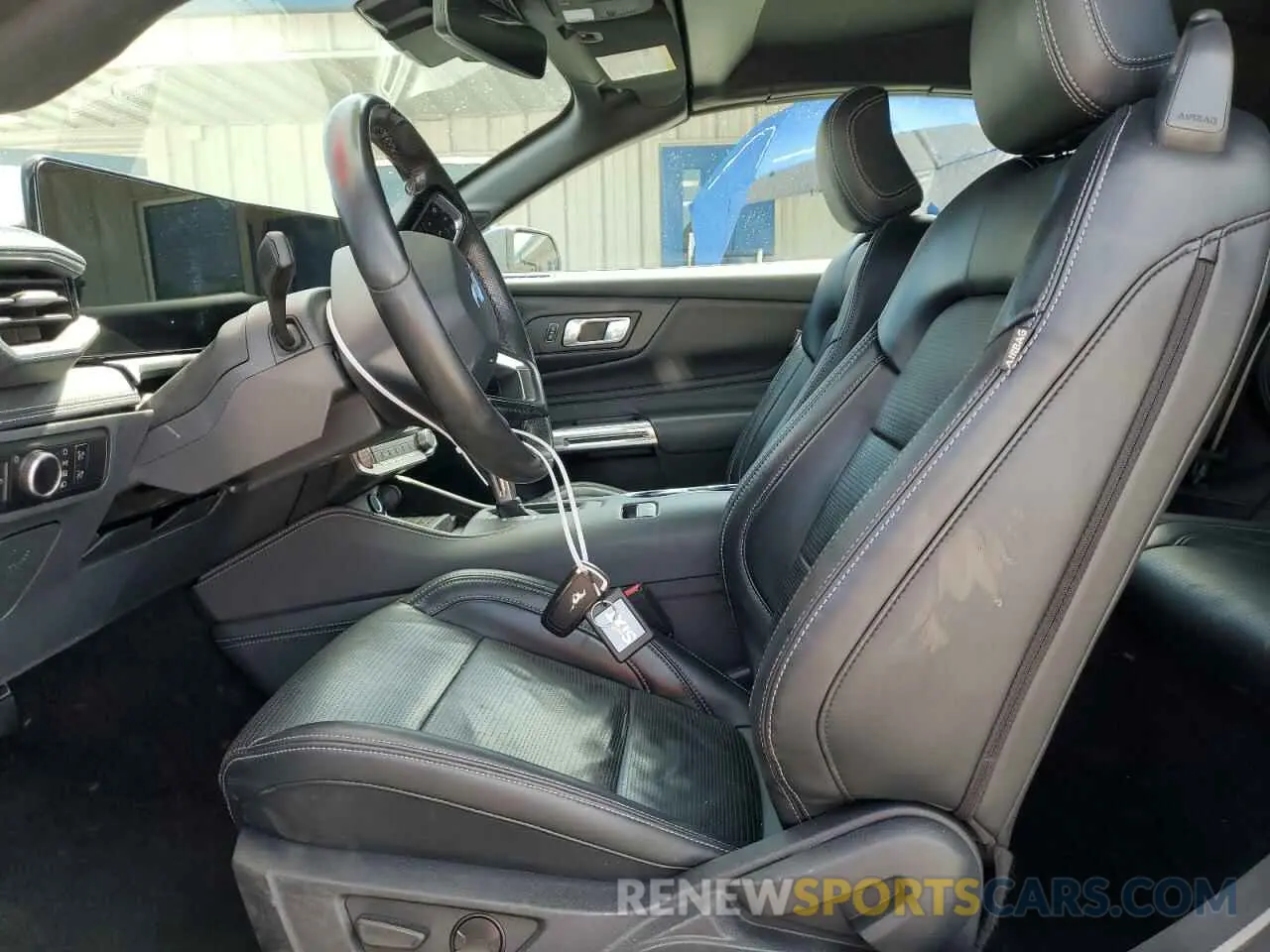 7 fotografías del automóvil dañado 1FAGP8UH1R5132733 FORD ALL Models 2024