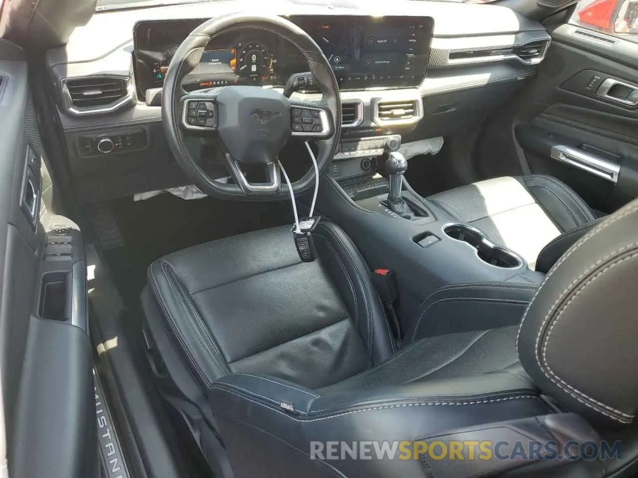 8 fotografías del automóvil dañado 1FAGP8UH2R5132840 FORD ALL Models 2024