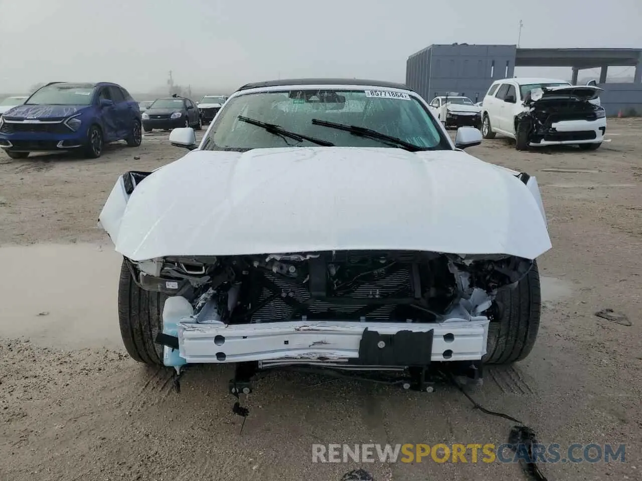 5 fotografías del automóvil dañado 1FAGP8UH3R5120969 FORD ALL Models 2024