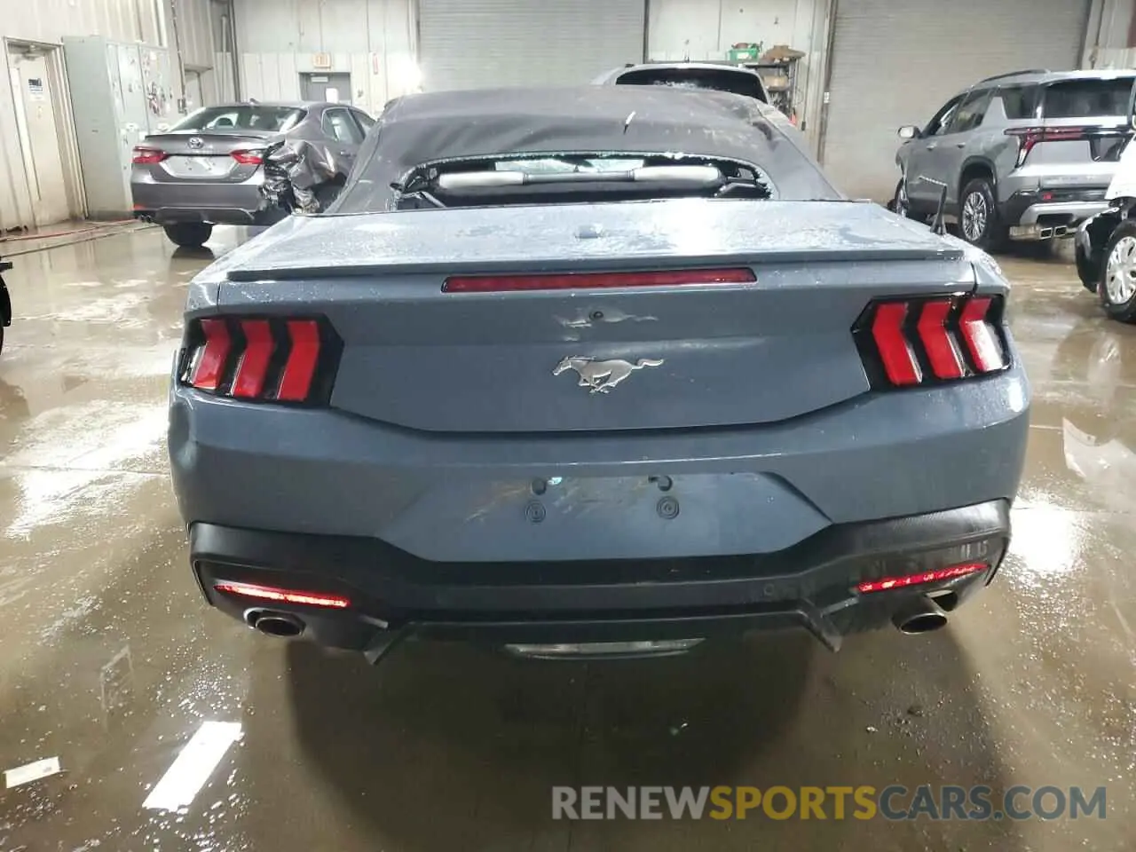 6 fotografías del automóvil dañado 1FAGP8UH3R5129963 FORD ALL Models 2024