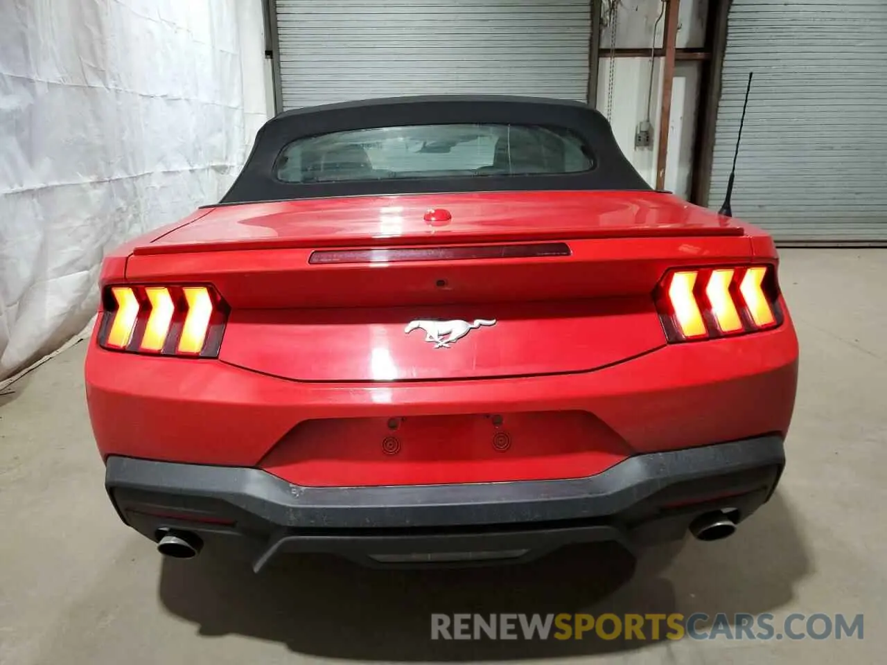 6 fotografías del automóvil dañado 1FAGP8UH7R5133787 FORD ALL Models 2024