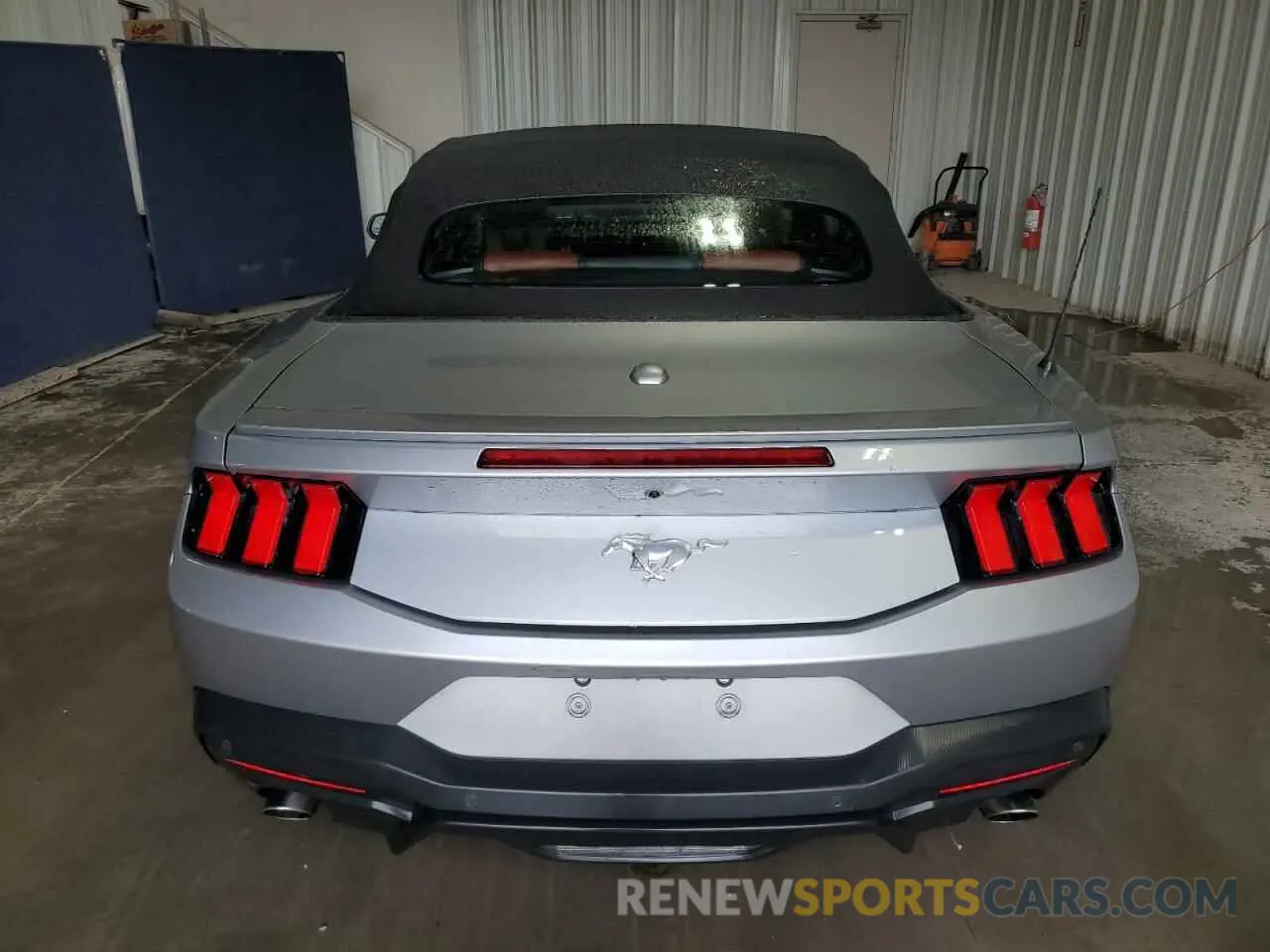 6 fotografías del automóvil dañado 1FAGP8UH9R5120166 FORD ALL Models 2024