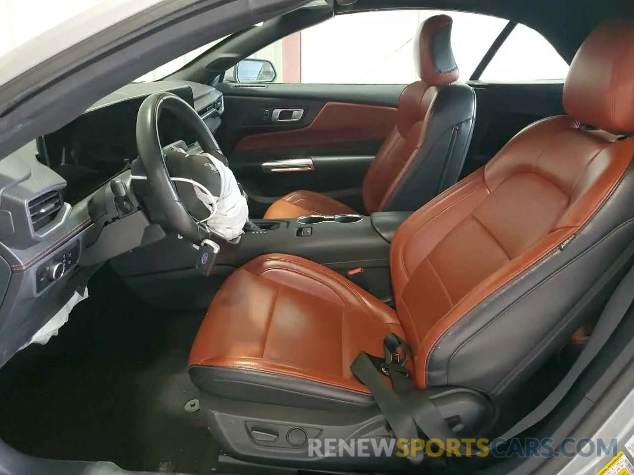 7 fotografías del automóvil dañado 1FAGP8UH9R5120166 FORD ALL Models 2024