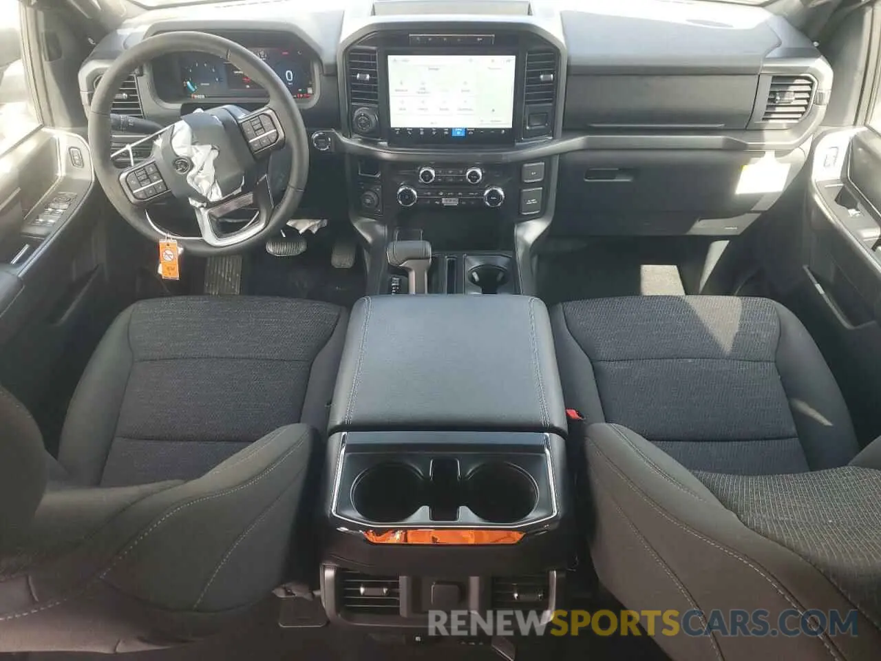 8 fotografías del automóvil dañado 1FTEW3LP1RFB36162 FORD All Models 2024