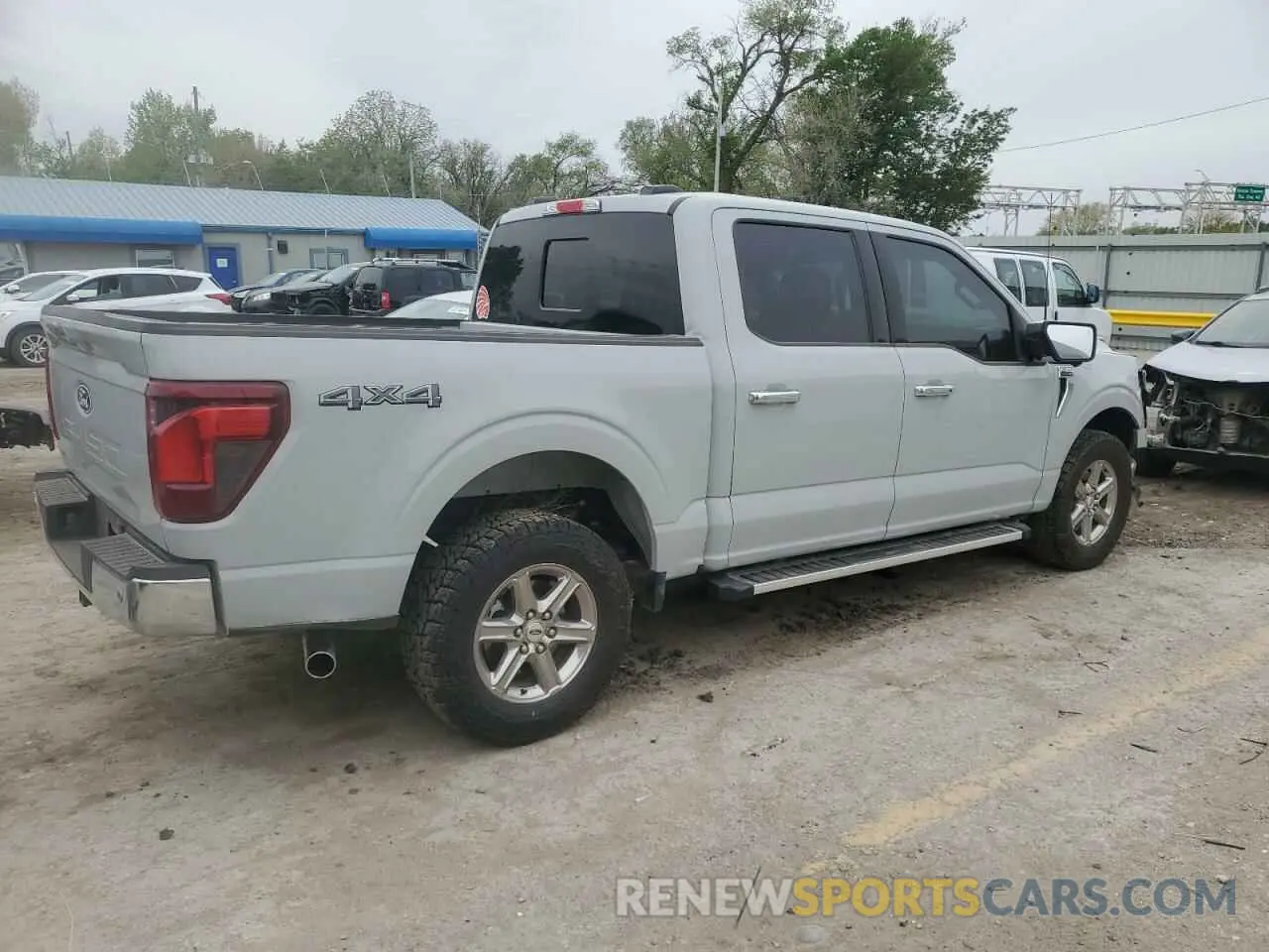 3 fotografías del automóvil dañado 1FTEW3LP4RKE73271 FORD All Models 2024