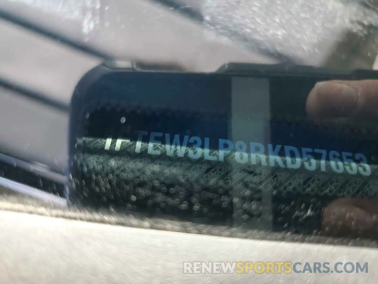 12 fotografías del automóvil dañado 1FTEW3LP8RKD57653 FORD All Models 2024