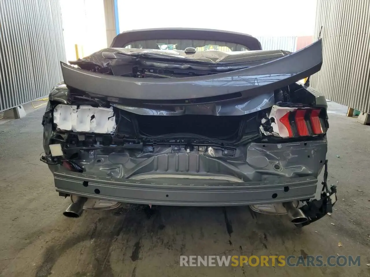 6 fotografías del automóvil dañado 1FAGP8UHXS5105858 FORD ALL Models 2025