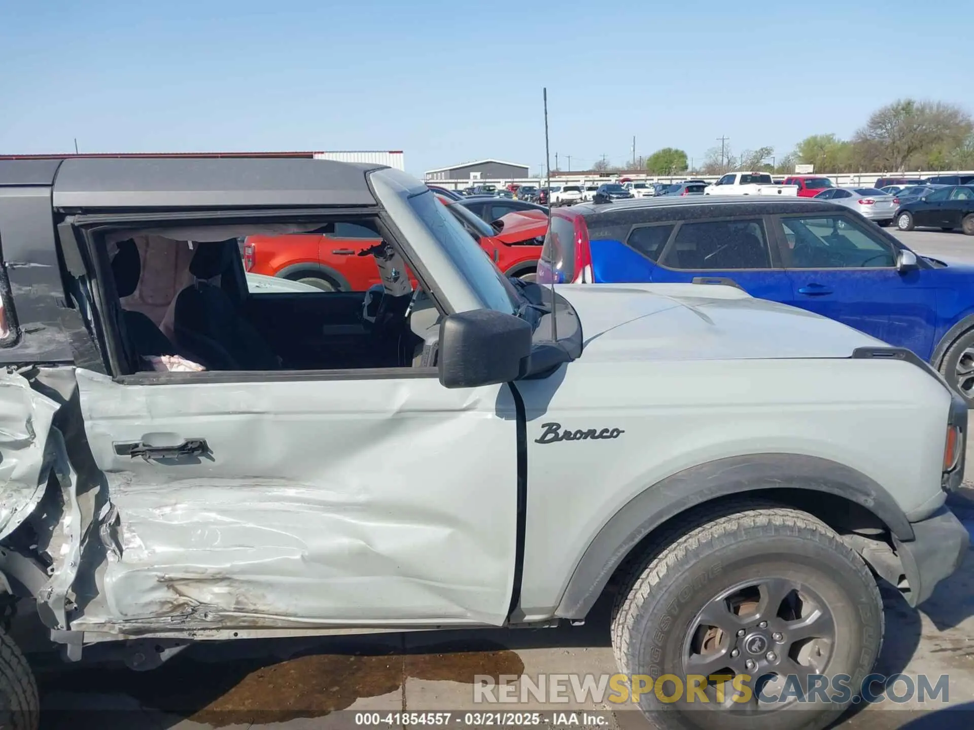 14 fotografías del automóvil dañado 1FMDE5AH2MLA77389 FORD BRONCO 2021