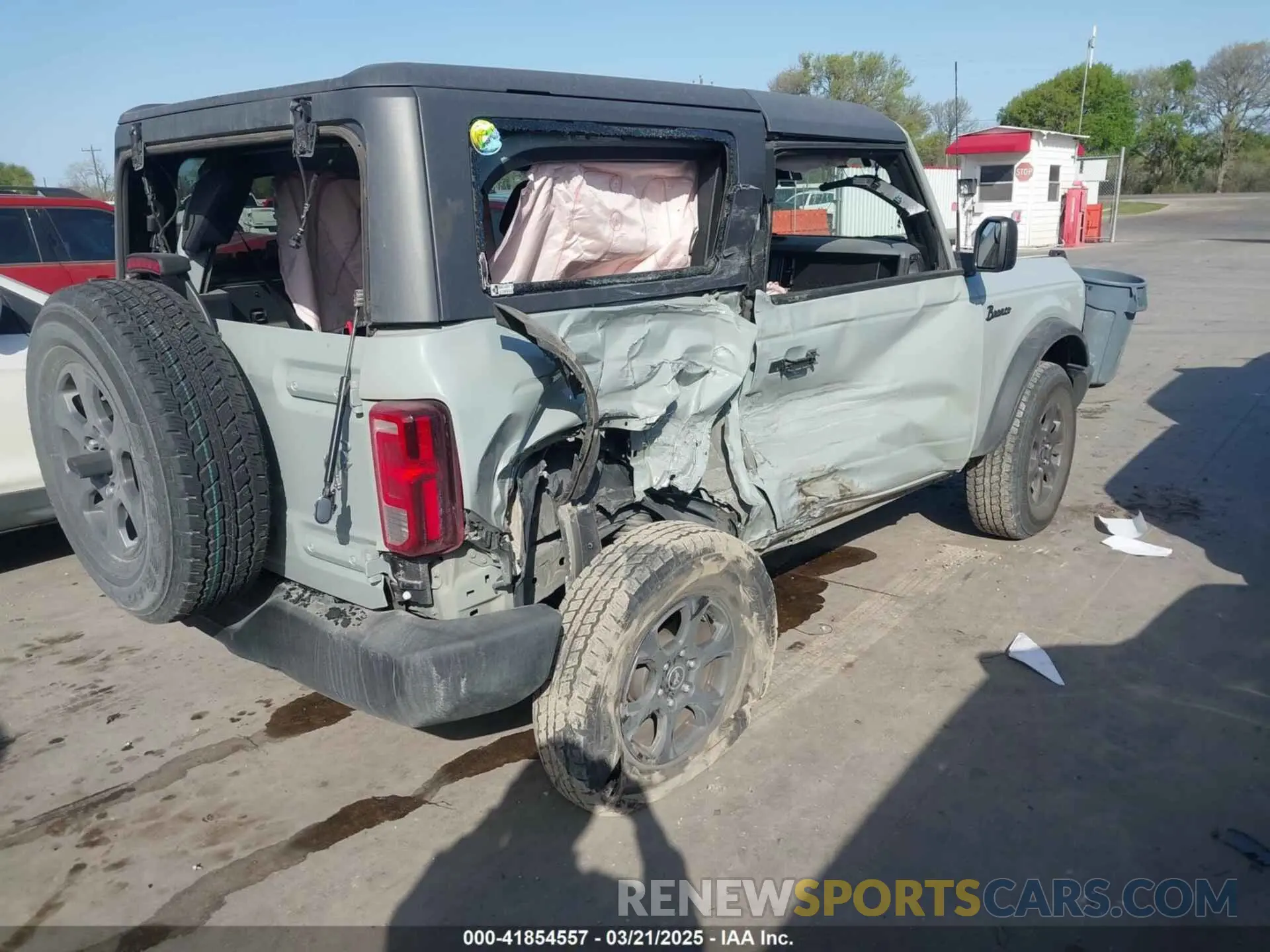 4 fotografías del automóvil dañado 1FMDE5AH2MLA77389 FORD BRONCO 2021