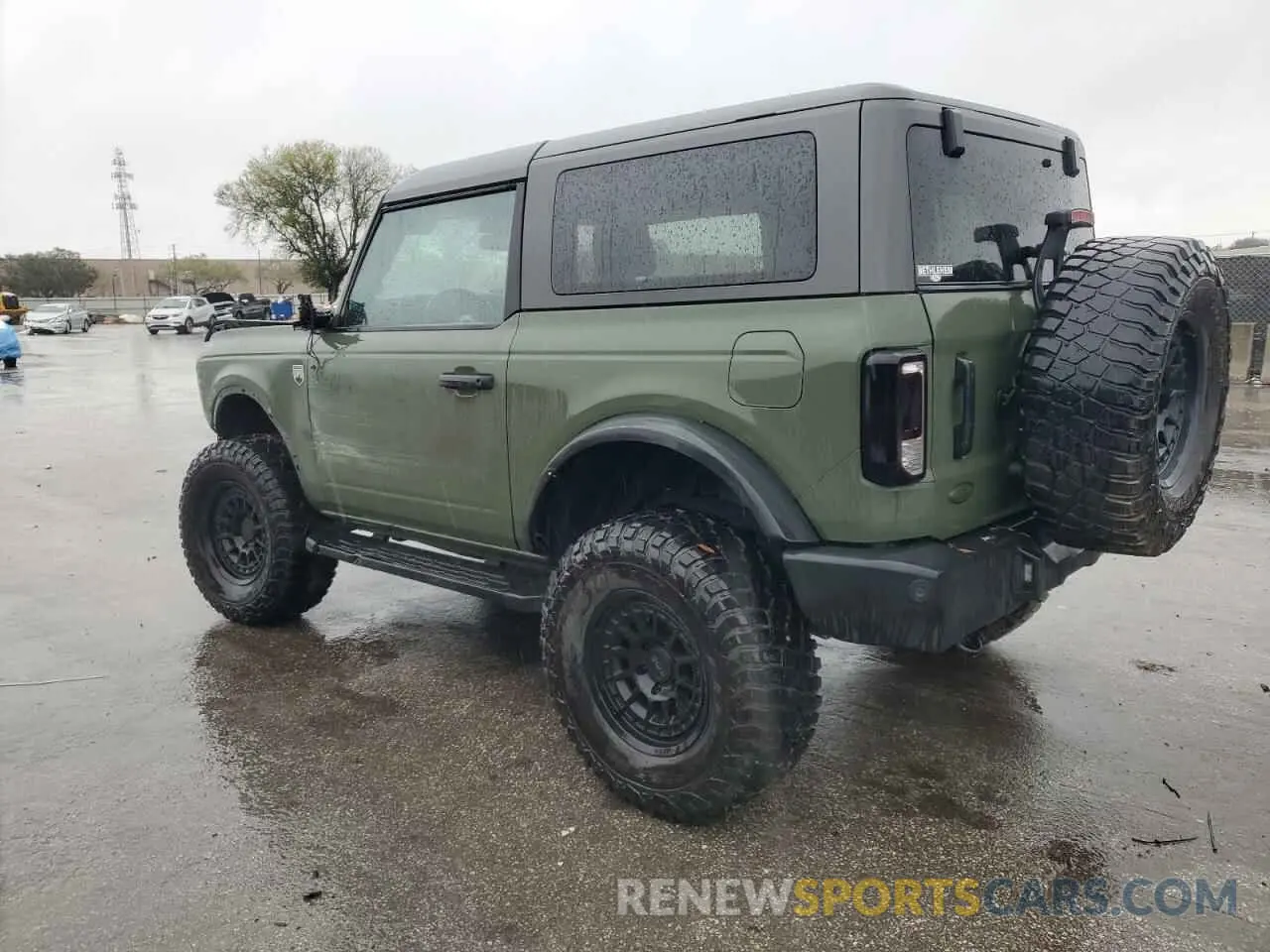 2 fotografías del automóvil dañado 1FMDE5AH7MLA79865 FORD BRONCO 2021