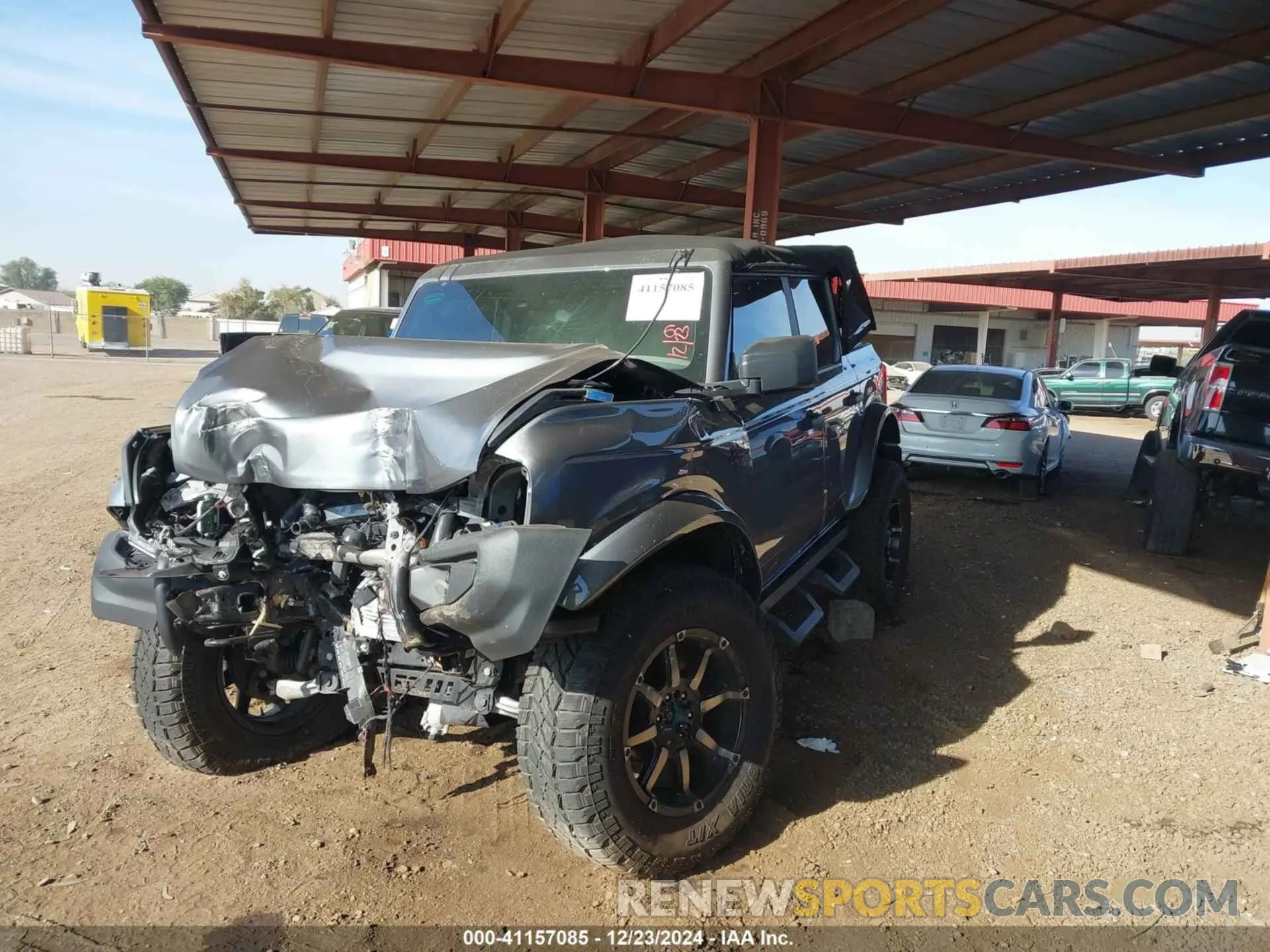 2 fotografías del automóvil dañado 1FMDE5BH2MLB07425 FORD BRONCO 2021