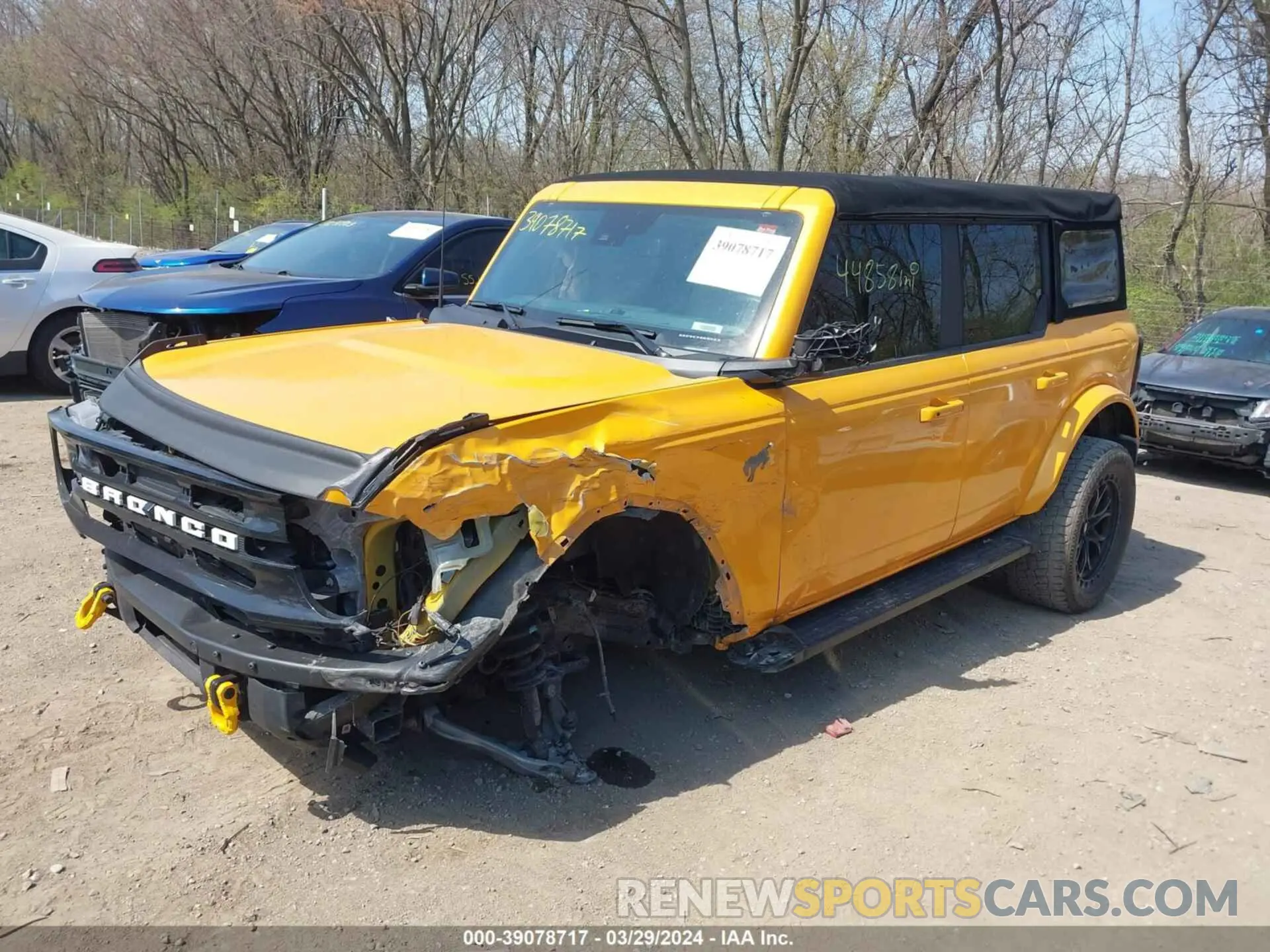 2 fotografías del automóvil dañado 1FMDE5BH7MLA95966 FORD BRONCO 2021