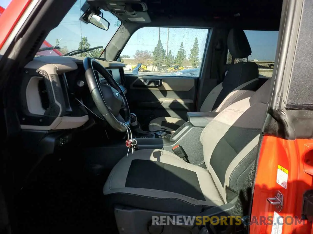 7 fotografías del automóvil dañado 1FMDE5BH8MLA82532 FORD BRONCO 2021