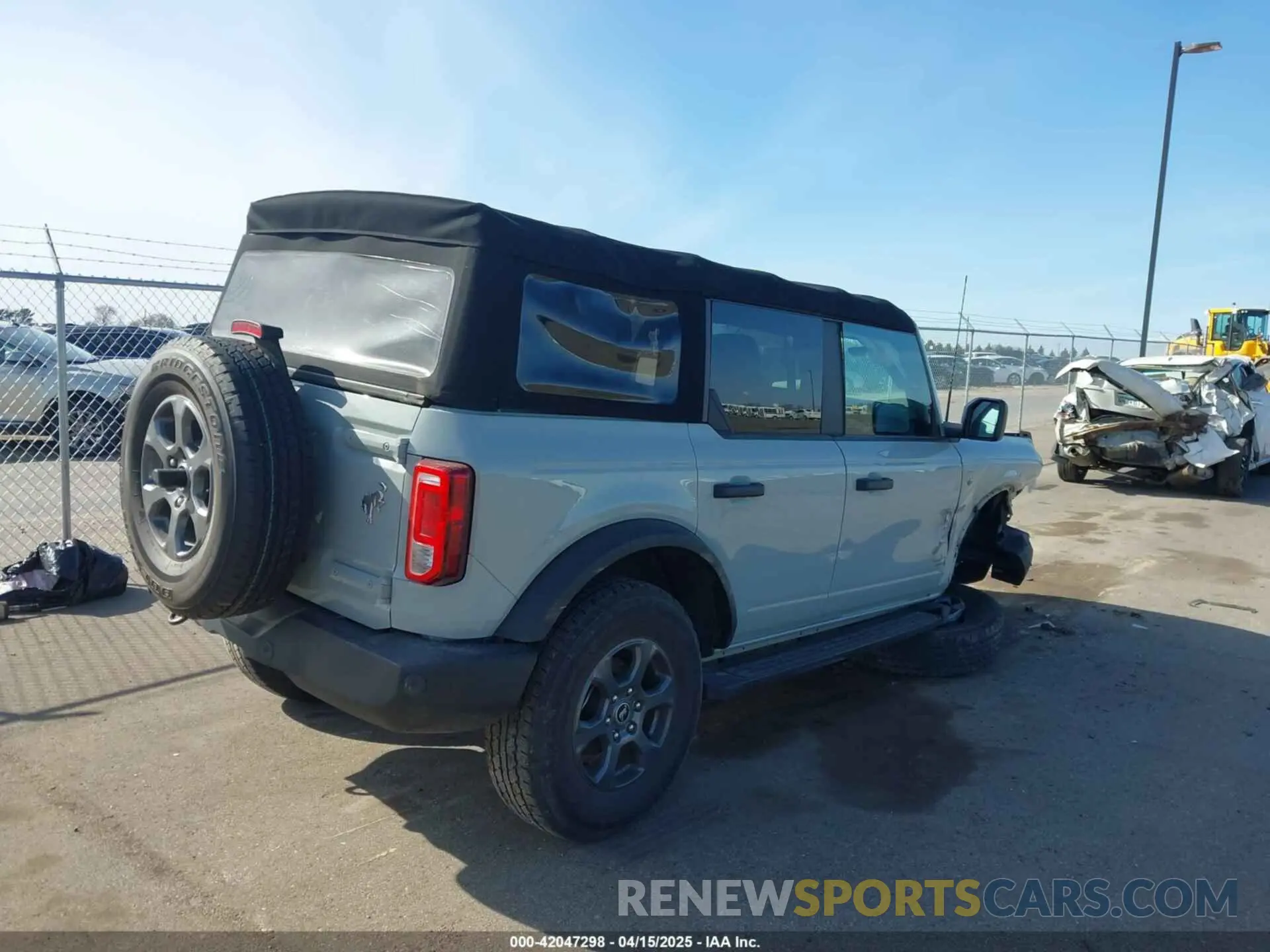 4 fotografías del automóvil dañado 1FMDE5BH9MLA61091 FORD BRONCO 2021