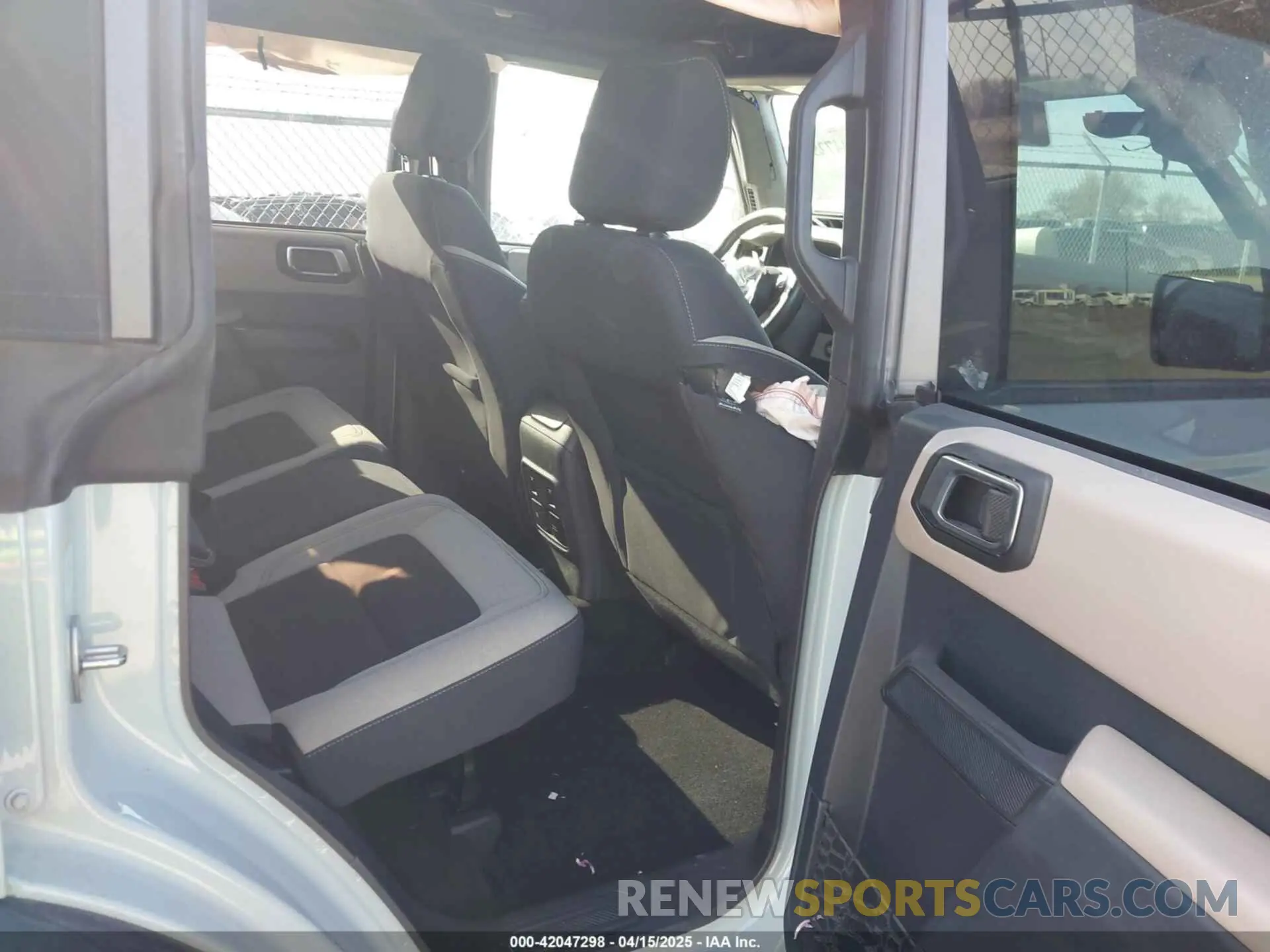 8 fotografías del automóvil dañado 1FMDE5BH9MLA61091 FORD BRONCO 2021